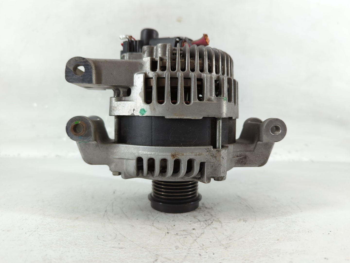 2017-2022 Jeep Compass Alternator Replacement Generator Charging Assembly Engine OEM P/N:56029624AB Fits OEM Used Auto Parts