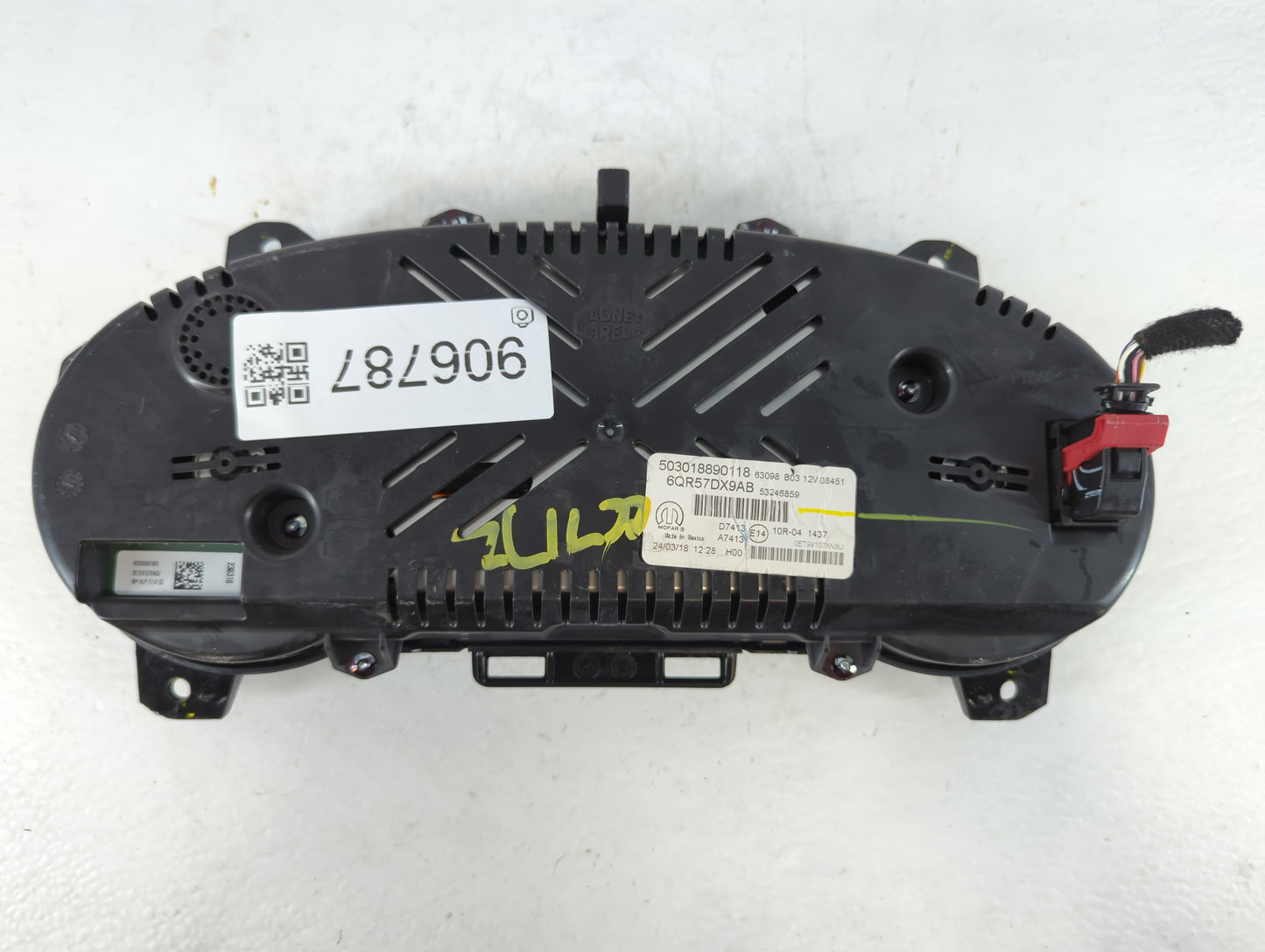 2018 Jeep Compass Instrument Cluster Speedometer Gauges P/N:6QR57DX9AB Miles: Fits OEM Used Auto Parts - Oemusedautoparts1.c