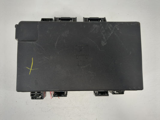 2018 Jeep Grand Cherokee Fusebox Fuse Box Panel Relay Module P/N:P68417603AB Fits OEM Used Auto Parts - Oemusedautoparts1.co