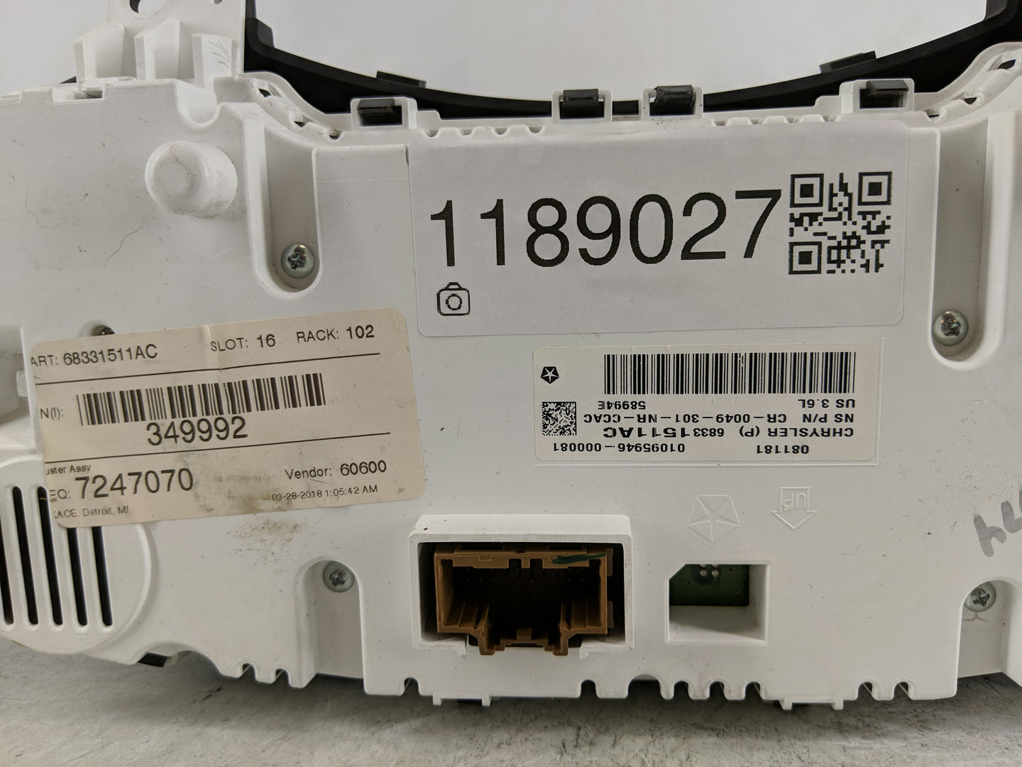 2018 Jeep Grand Cherokee Instrument Cluster Speedometer Gauges P/N:68331511AC Fits OEM Used Auto Parts - Oemusedautoparts1.c