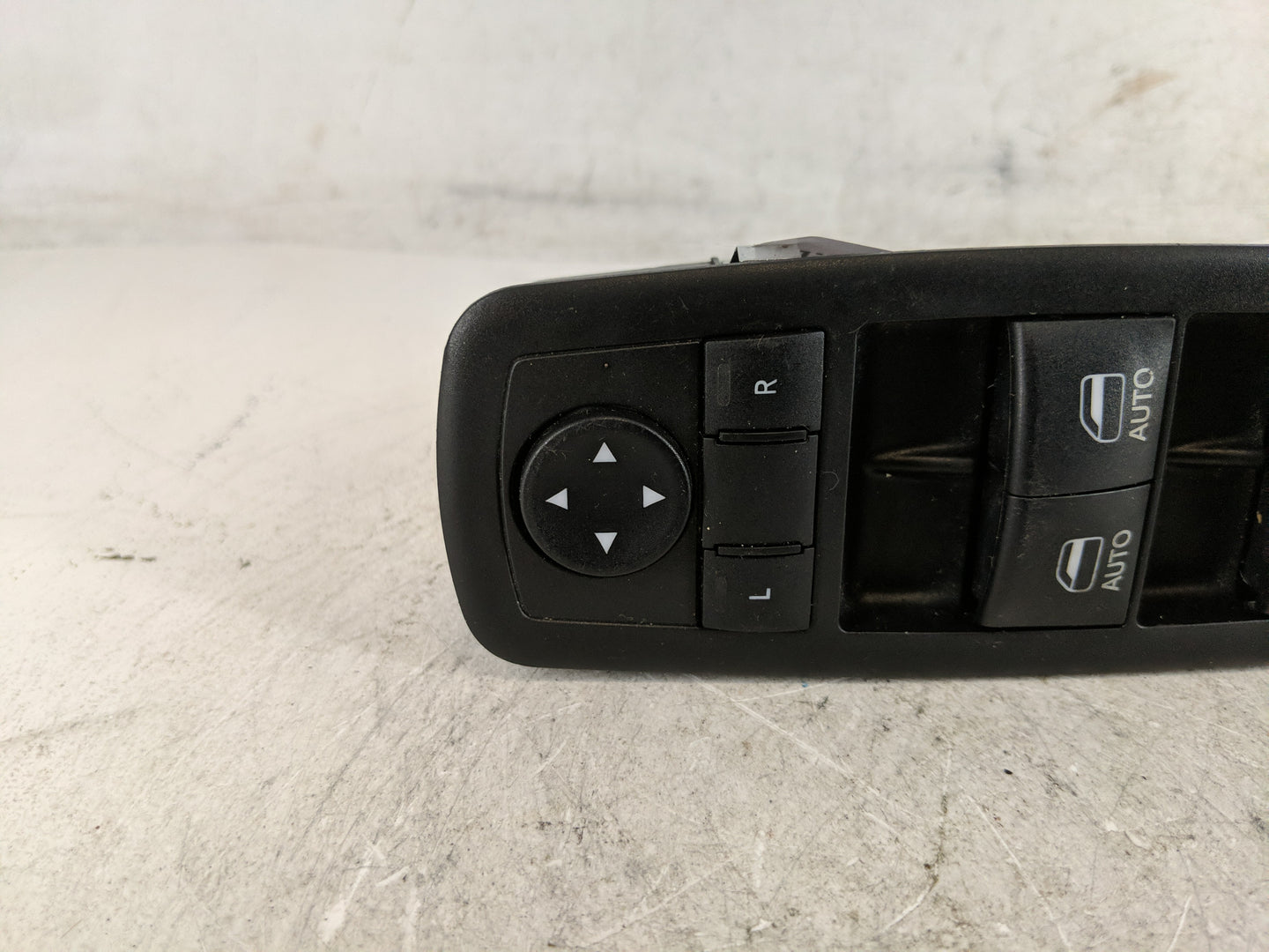 2016-2022 Jeep Grand Cherokee Master Power Window Switch Replacement Driver Side Left P/N:68319802AA Fits OEM Used Auto Part