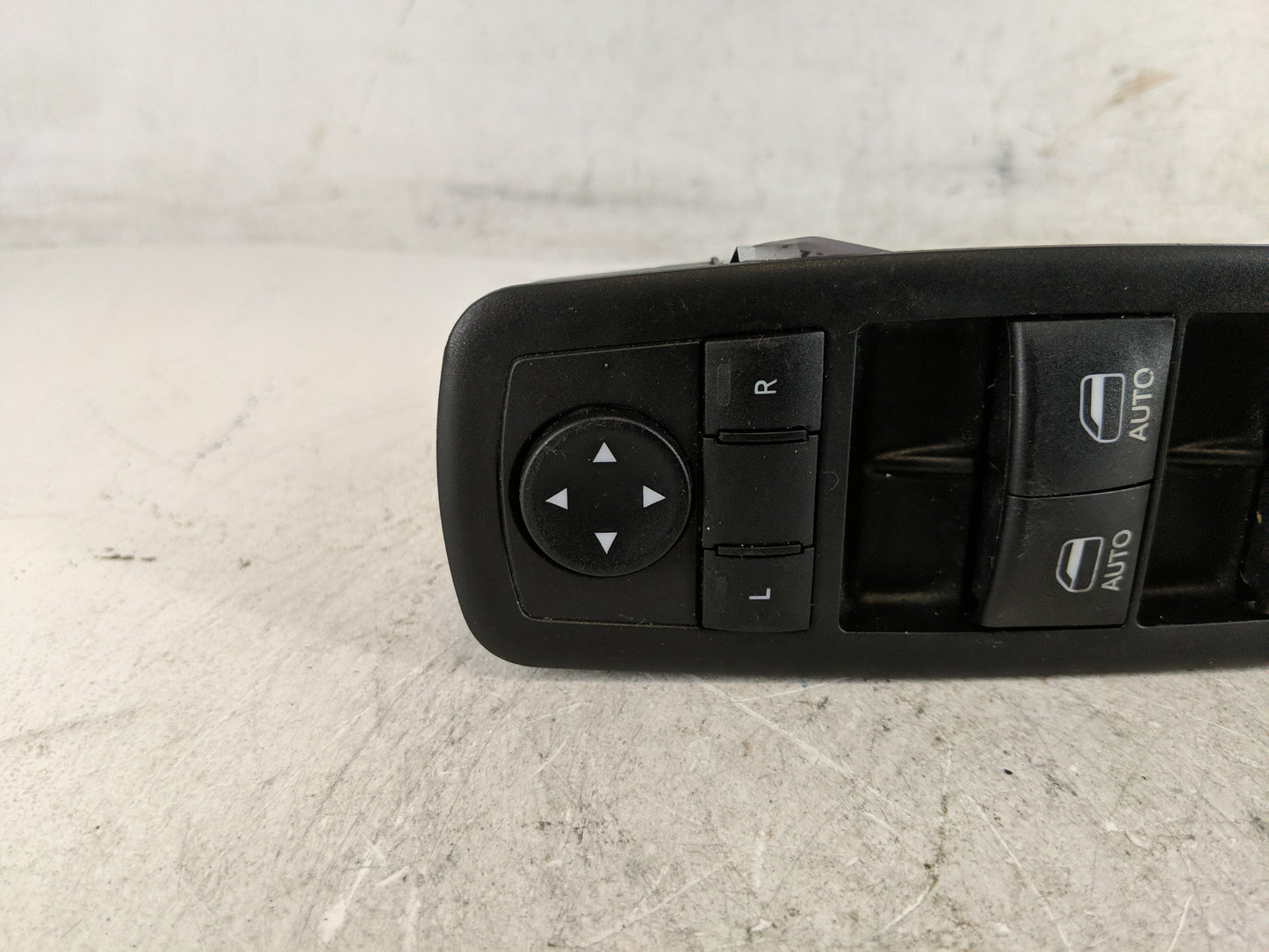 2016-2022 Jeep Grand Cherokee Master Power Window Switch Replacement Driver Side Left P/N:68319802AA Fits OEM Used Auto Part