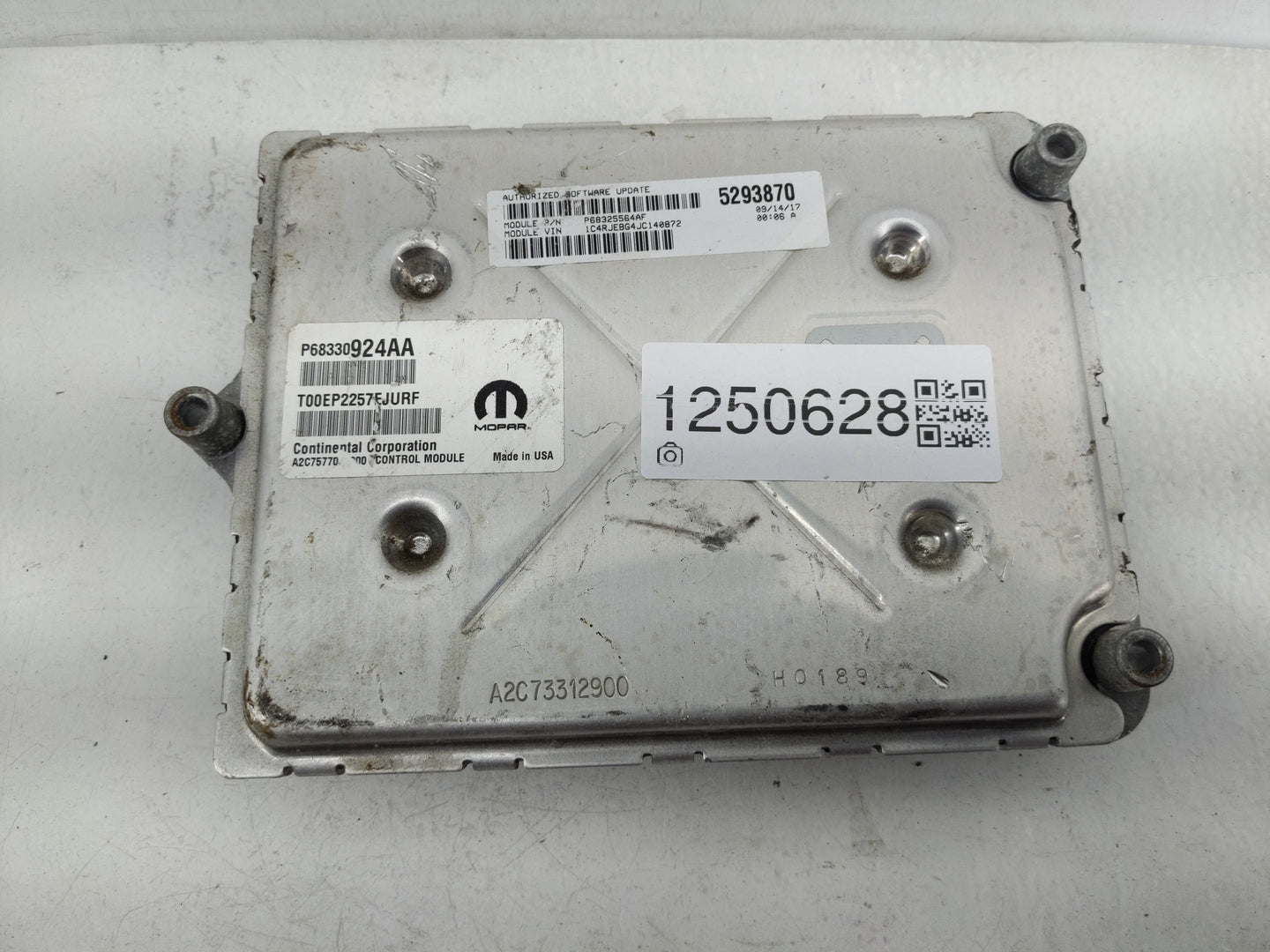 2018-2019 Jeep Grand Cherokee PCM Engine Control Computer ECU ECM PCU OEM P/N:P68330924AA Fits Fits 2018 2019 OEM Used Auto 