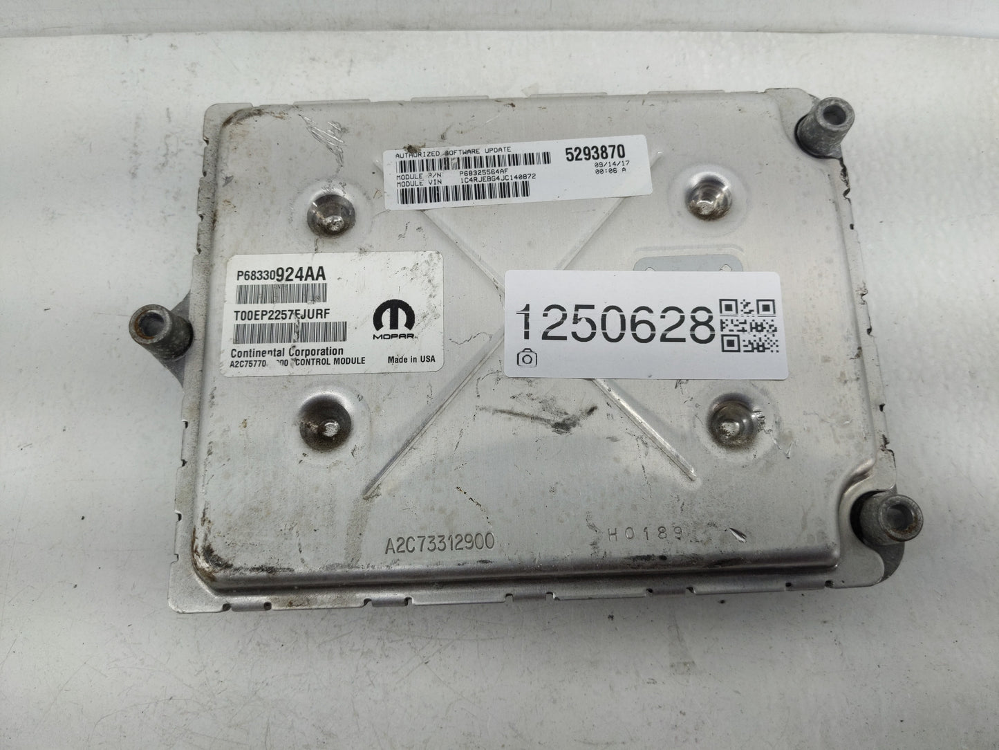 2018-2019 Jeep Grand Cherokee PCM Engine Control Computer ECU ECM PCU OEM P/N:P68330924AA Fits Fits 2018 2019 OEM Used Auto 