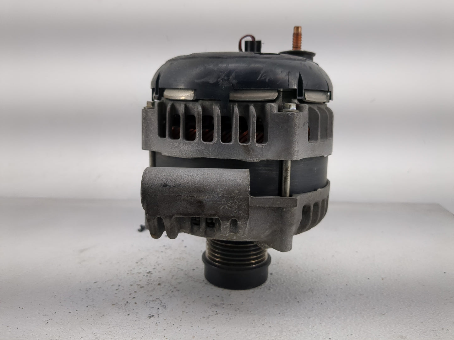 2011-2016 Jeep Grand Cherokee Alternator Replacement Generator Charging Assembly Engine OEM Fits OEM Used Auto Parts - Oemus