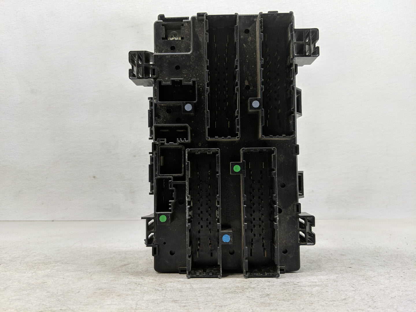 2018 Jeep Grand Cherokee Fusebox Fuse Box Panel Relay Module P/N:P68320918AC Fits OEM Used Auto Parts - Oemusedautoparts1.co
