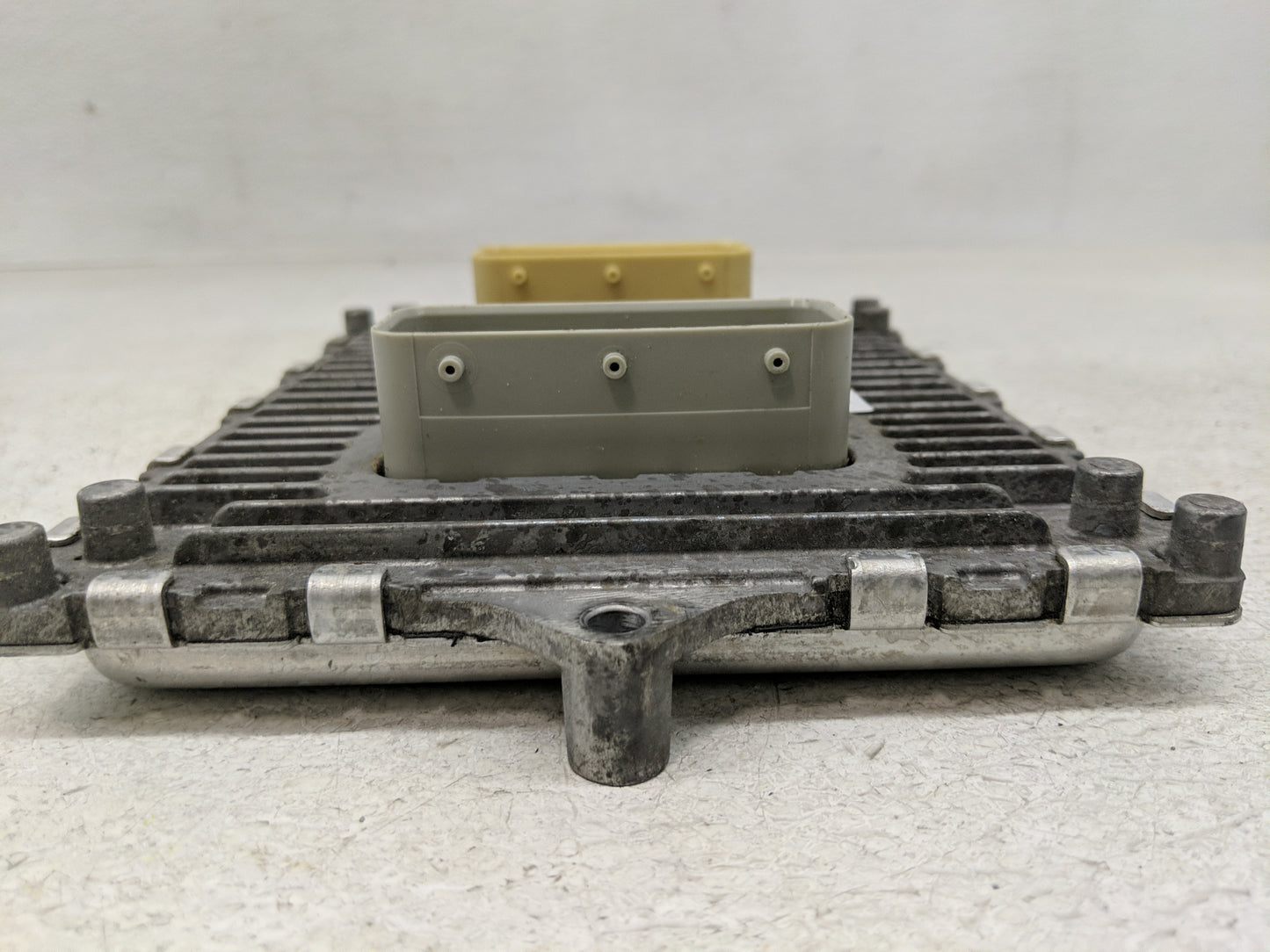 2018-2019 Jeep Grand Cherokee PCM Engine Control Computer ECU ECM PCU OEM P/N:P68330924AA Fits Fits 2018 2019 OEM Used Auto 