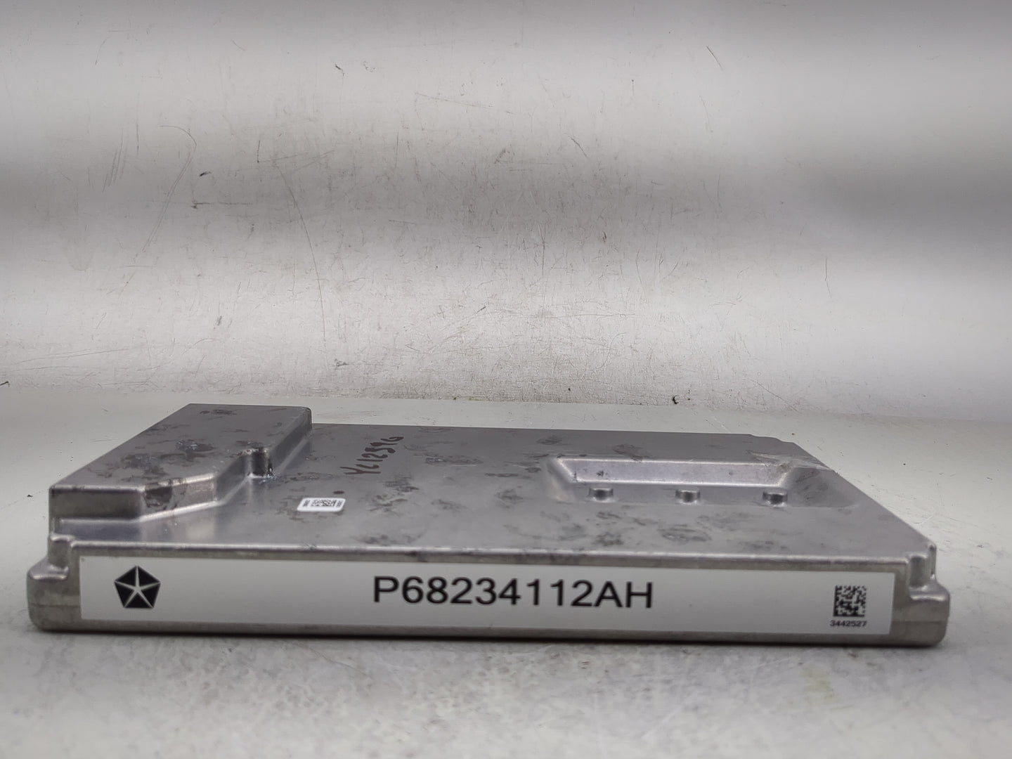 2020 Jeep Grand Cherokee Radio AM FM Cd Player Receiver Replacement P/N:68234112AH Fits Fits 2021 2022 OEM Used Auto Parts -