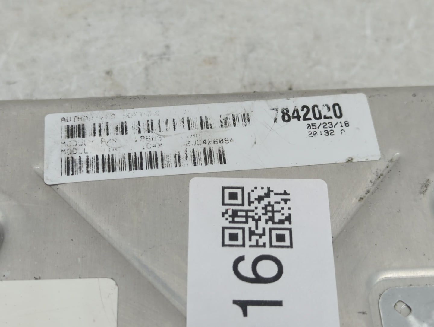 2018-2019 Jeep Grand Cherokee PCM Engine Control Computer ECU ECM PCU OEM P/N:P68330924AA Fits Fits 2018 2019 OEM Used Auto 