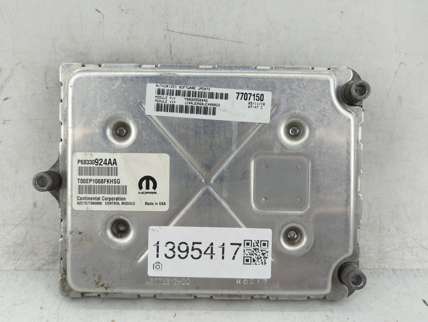 2018-2019 Jeep Grand Cherokee PCM Engine Control Computer ECU ECM PCU OEM P/N:P68330924AA Fits Fits 2018 2019 OEM Used Auto 