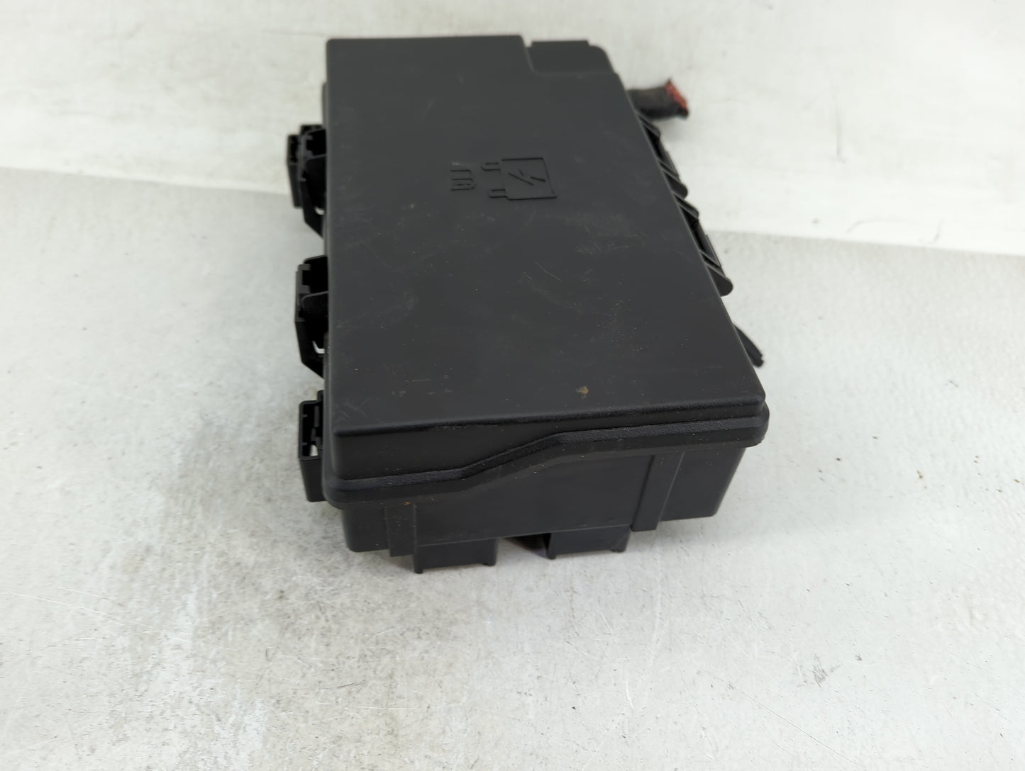 2018 Jeep Grand Cherokee Fusebox Fuse Box Panel Relay Module P/N:68425194AB Fits OEM Used Auto Parts - Oemusedautoparts1.com