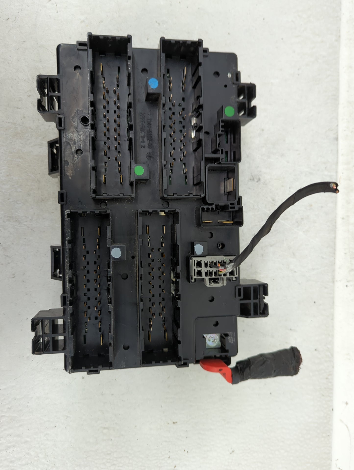 2018 Jeep Grand Cherokee Fusebox Fuse Box Panel Relay Module P/N:68425194AB Fits OEM Used Auto Parts - Oemusedautoparts1.com