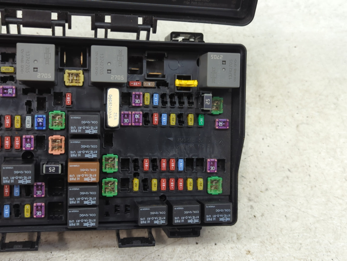 2018 Jeep Grand Cherokee Fusebox Fuse Box Panel Relay Module P/N:7140-1980-30 Fits OEM Used Auto Parts - Oemusedautoparts1.c