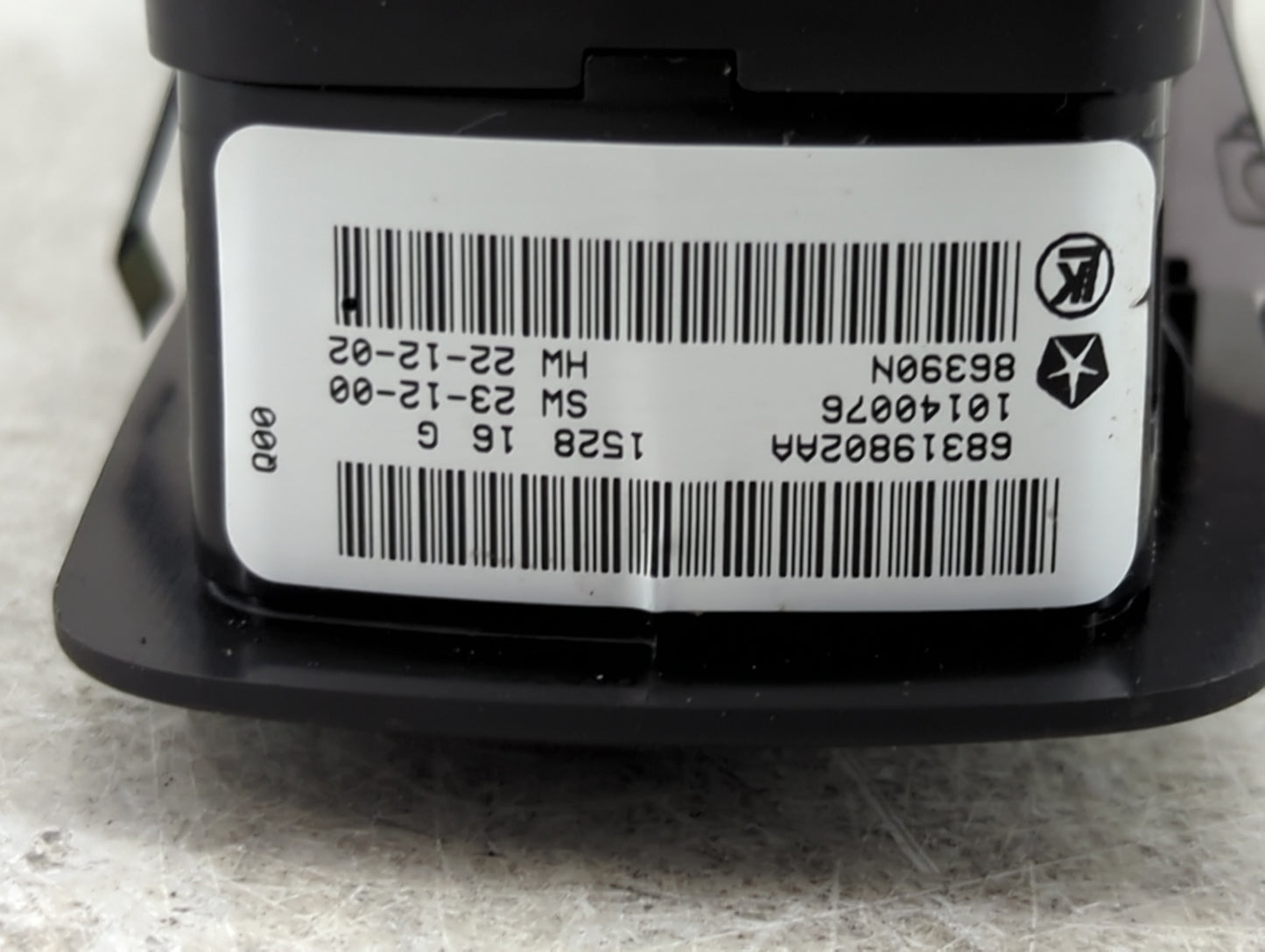 2016-2022 Jeep Grand Cherokee Master Power Window Switch Replacement Driver Side Left P/N:68319802AA Fits OEM Used Auto Part