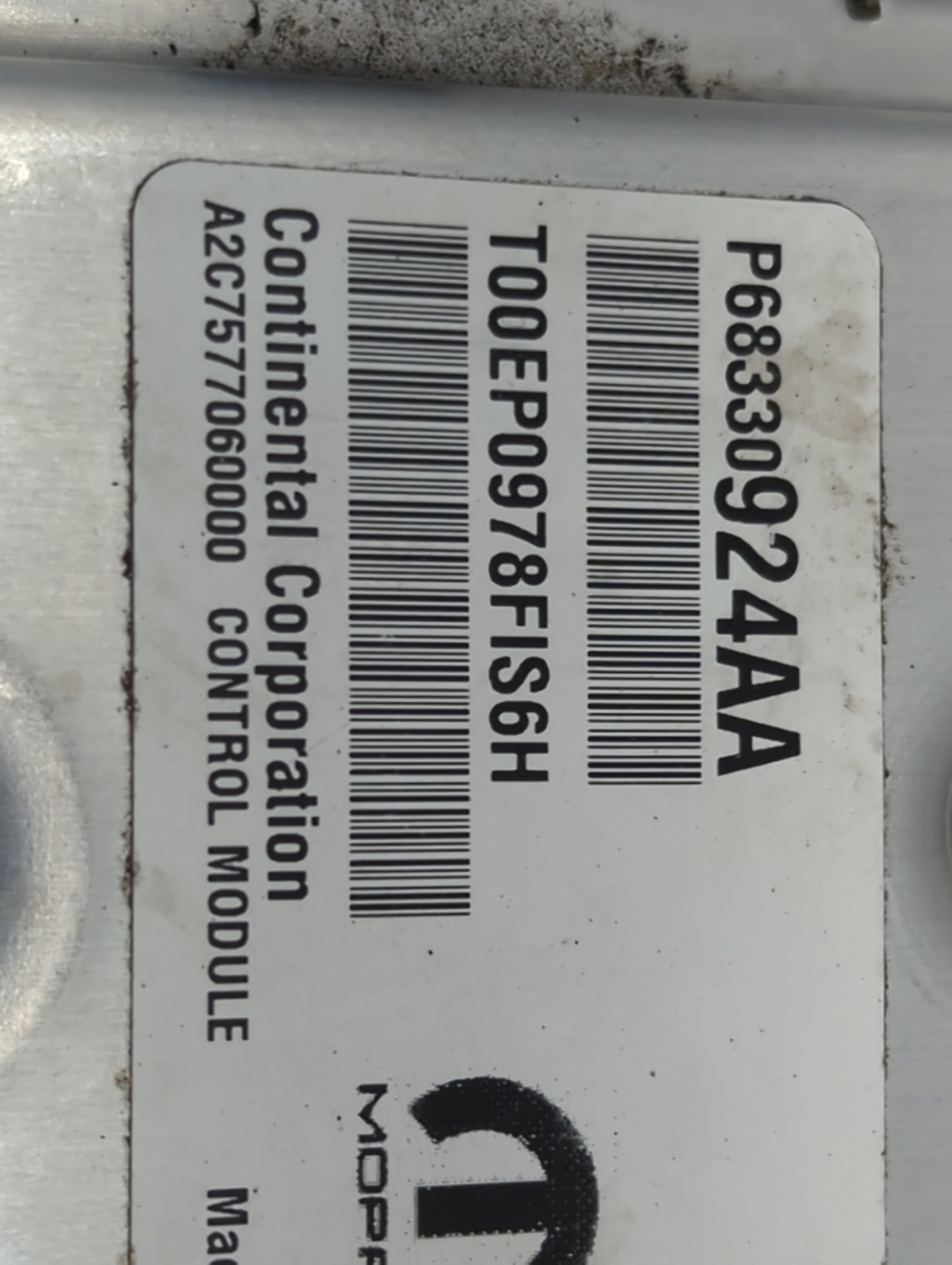 2018-2019 Jeep Grand Cherokee PCM Engine Control Computer ECU ECM PCU OEM P/N:P68330924AA T00EP0978FIS6H Fits Fits 2018 2019