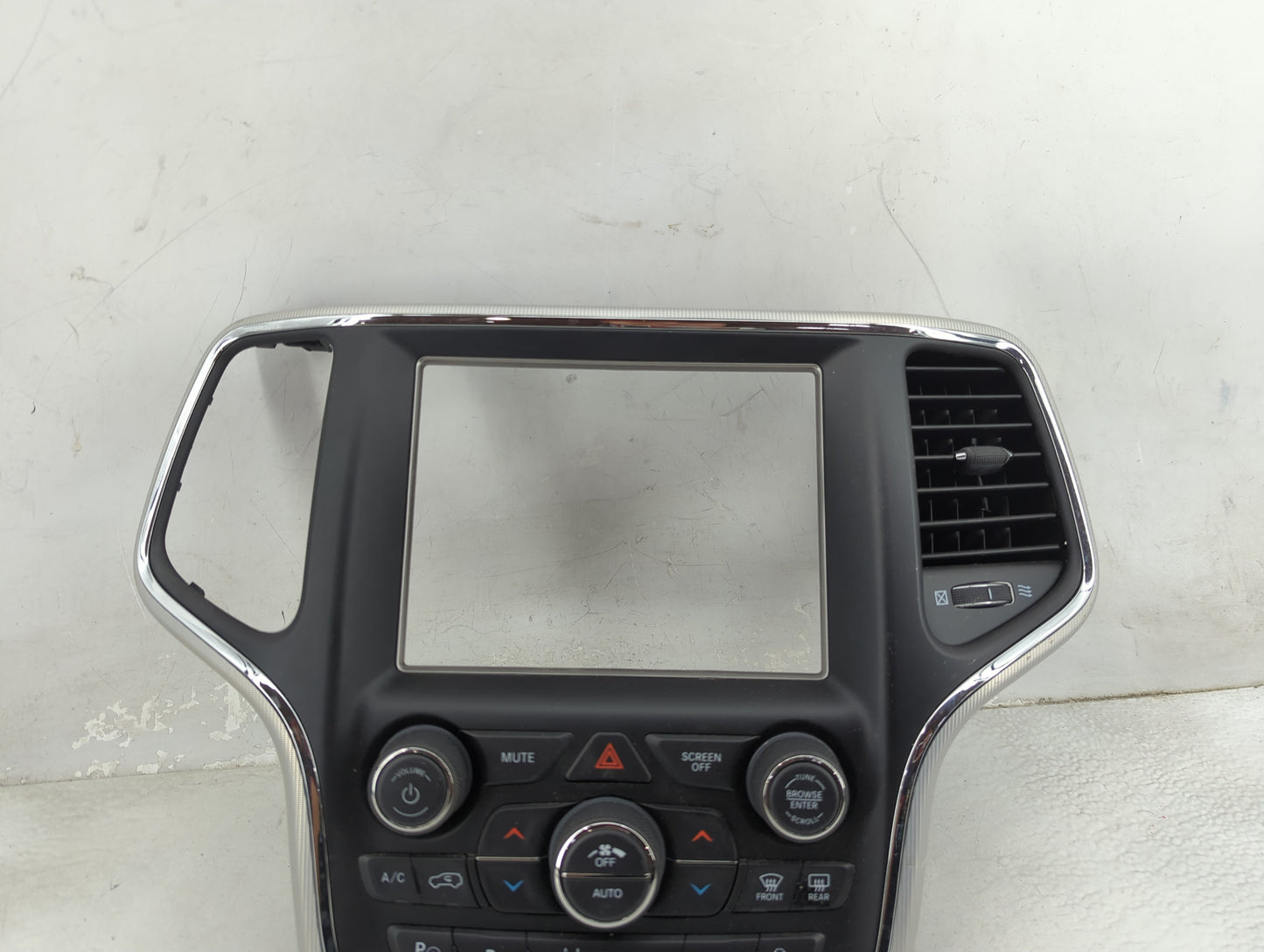 2018 Jeep Grand Cherokee Climate Control Module Temperature AC/Heater Replacement P/N:68333946AA P68333946AA Fits OEM Used A