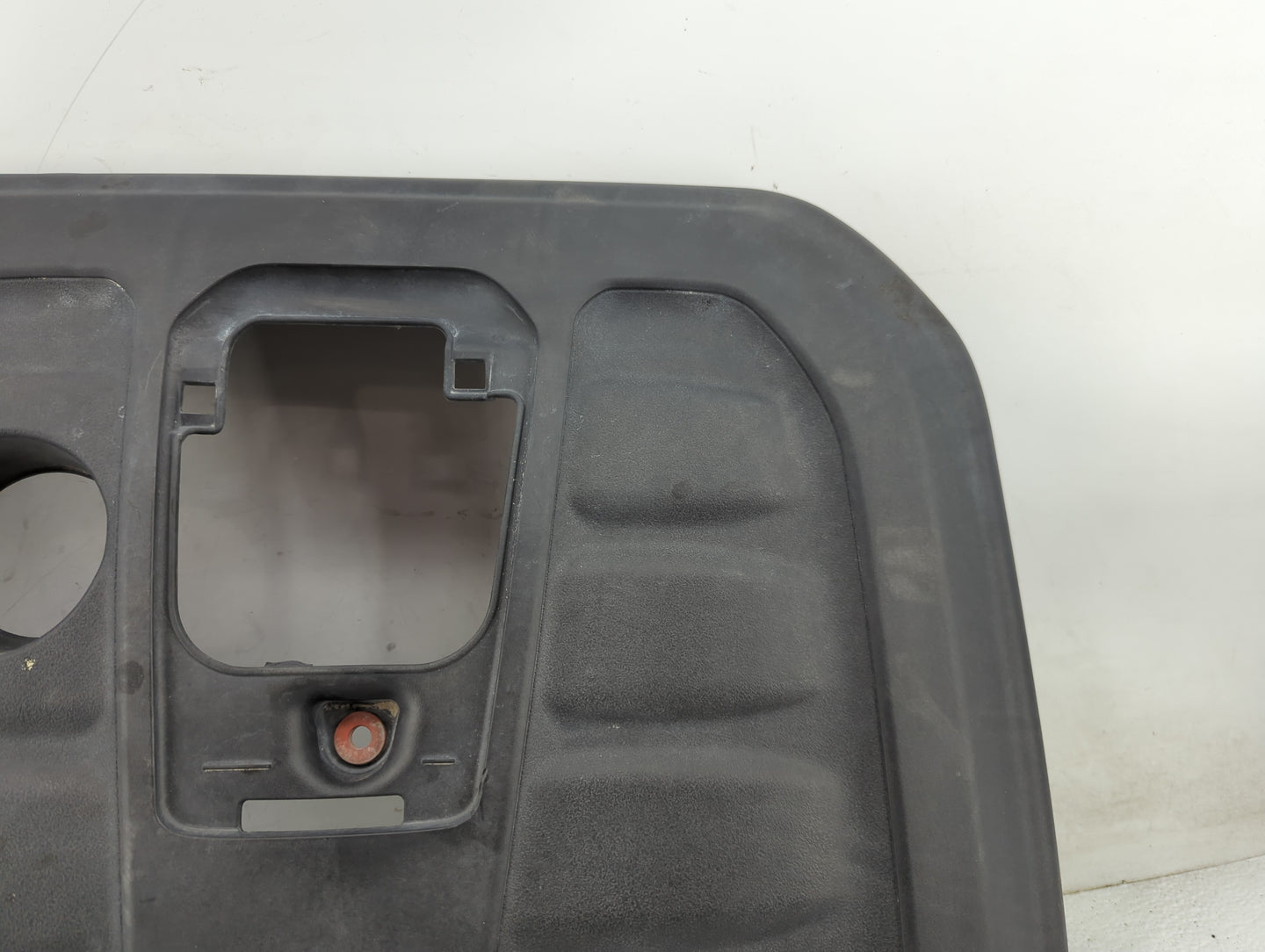 2018 Jeep Grand Cherokee Engine Cover - Oemusedautoparts1.com