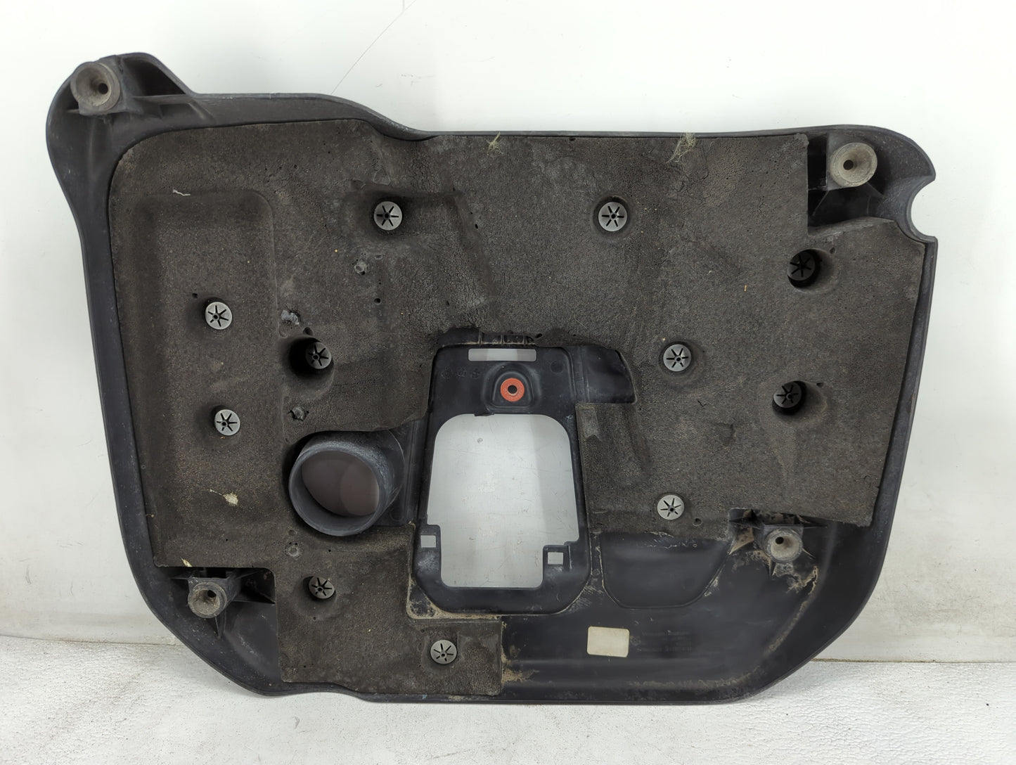 2018 Jeep Grand Cherokee Engine Cover - Oemusedautoparts1.com