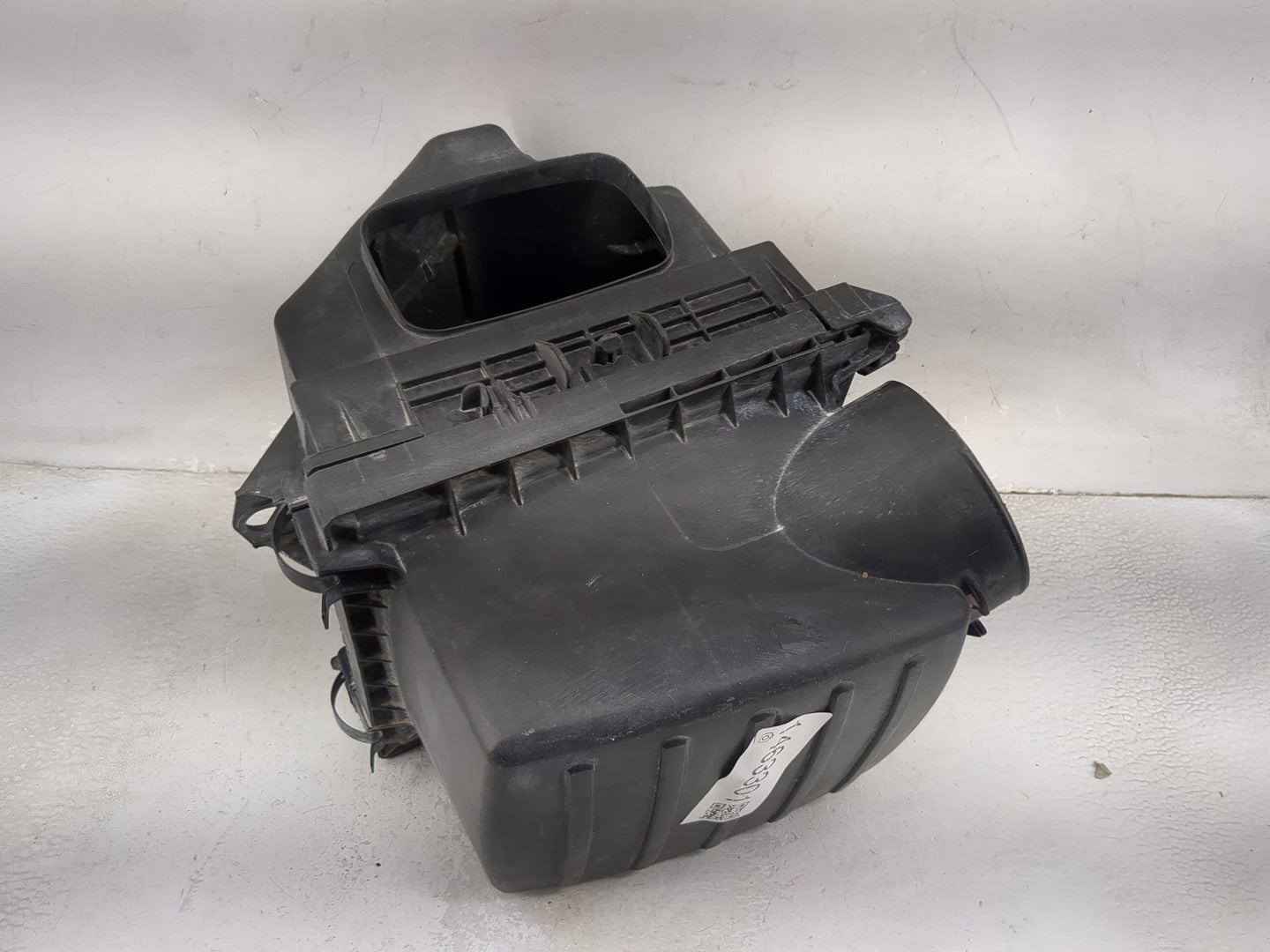 2011-2022 Jeep Grand Cherokee Air Cleaner Intake-duct Hose Tube 1463301 - Oemusedautoparts1.com
