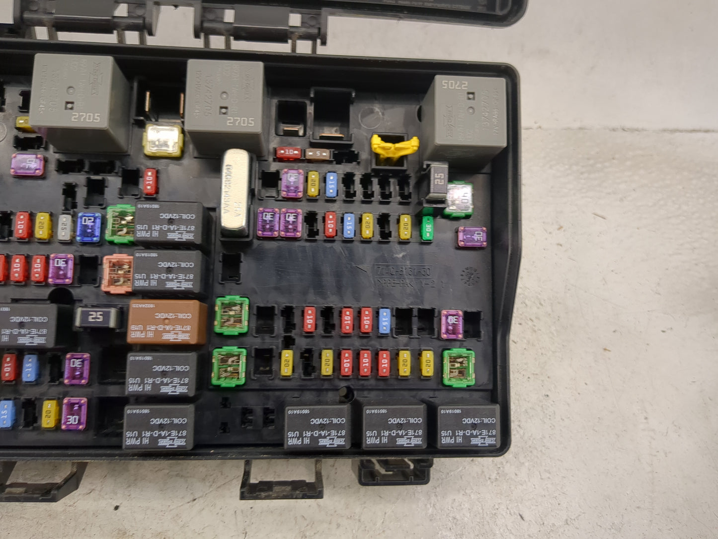 2018 Jeep Grand Cherokee Fusebox Fuse Box Relay Module Tipm 1491718 - Oemusedautoparts1.com