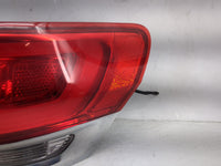 2015-2021 Jeep Grand Cherokee Tail Light Assembly Passenger Right OEM P/N:P68110016AE F00HTC402619 Fits OEM Used Auto Parts 