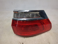 2018 Jeep Grand Cherokee Tail Light Assembly Driver Left OEM P/N:68110017AA P68110017AA, F00HTC402519 Fits OEM Used Auto Par