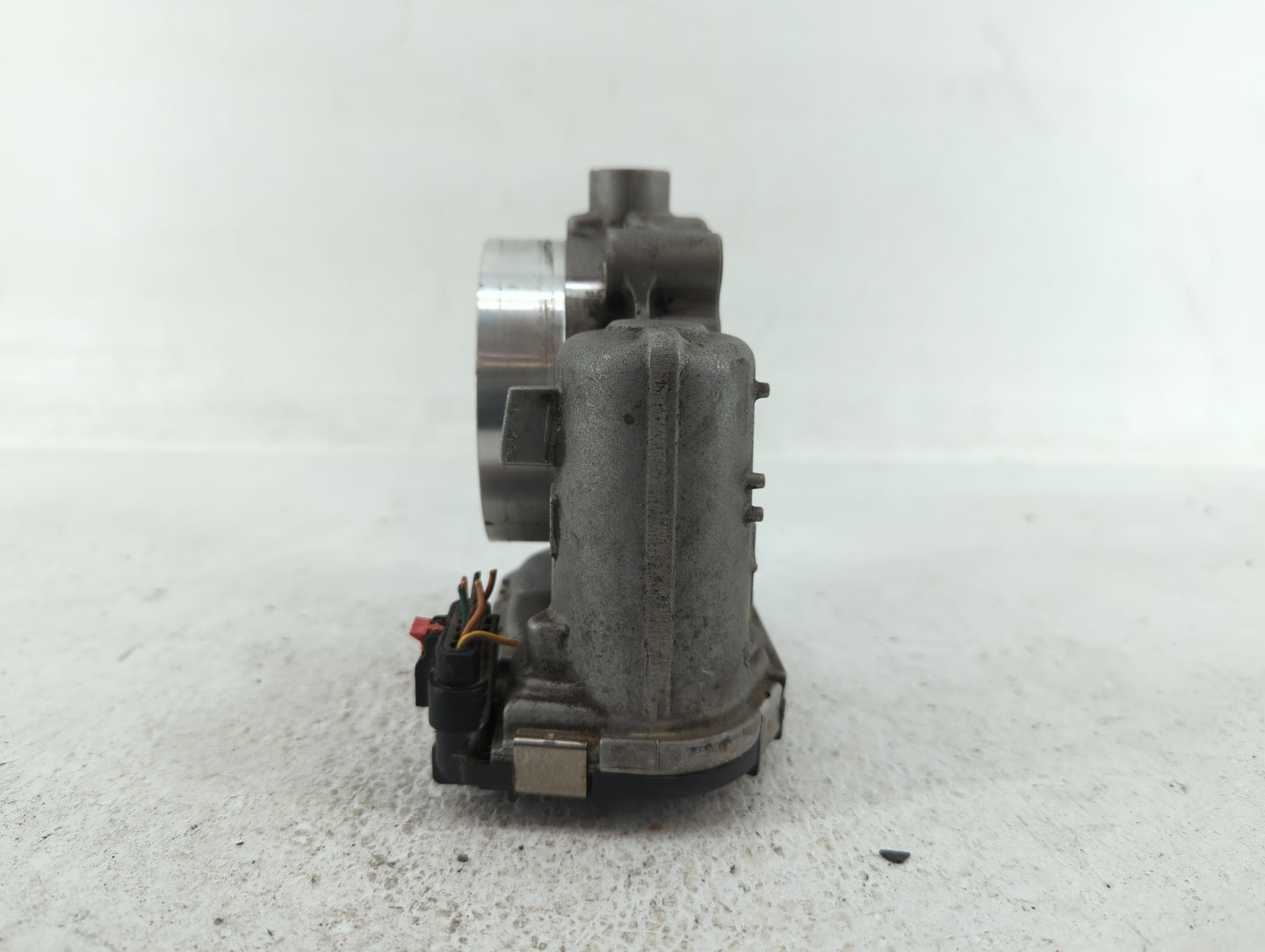 2011-2022 Jeep Grand Cherokee Throttle Body P/N:05184349AF 05184349AE Fits OEM Used Auto Parts - Oemusedautoparts1.com