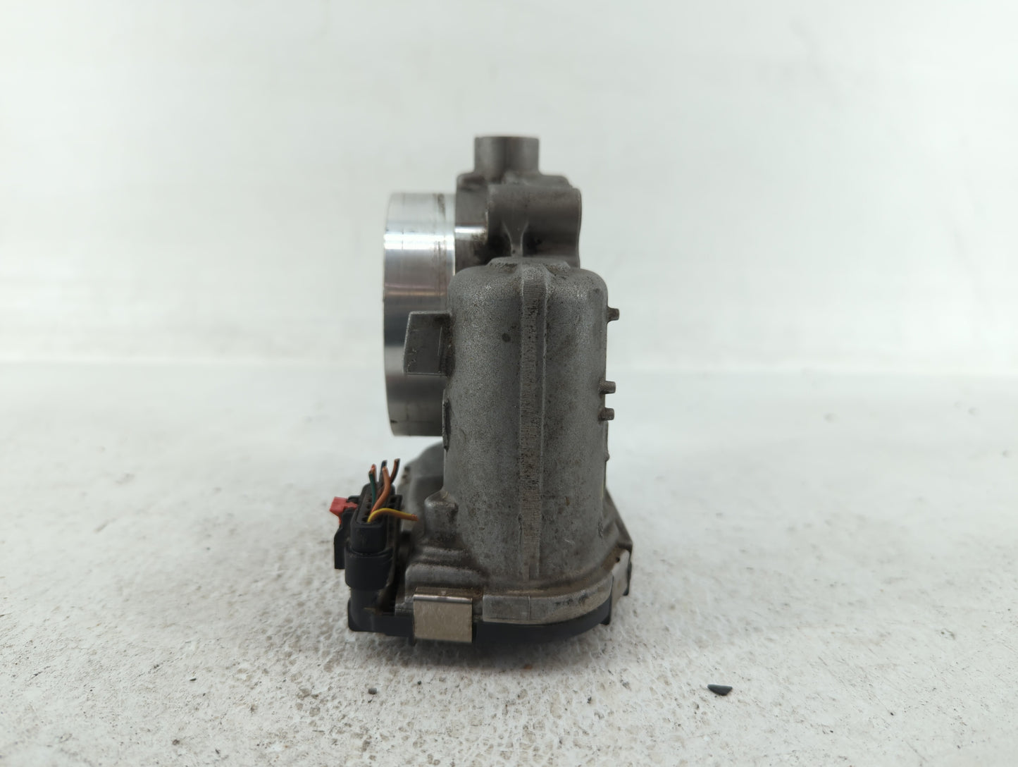 2011-2022 Jeep Grand Cherokee Throttle Body P/N:05184349AF 05184349AE Fits OEM Used Auto Parts - Oemusedautoparts1.com