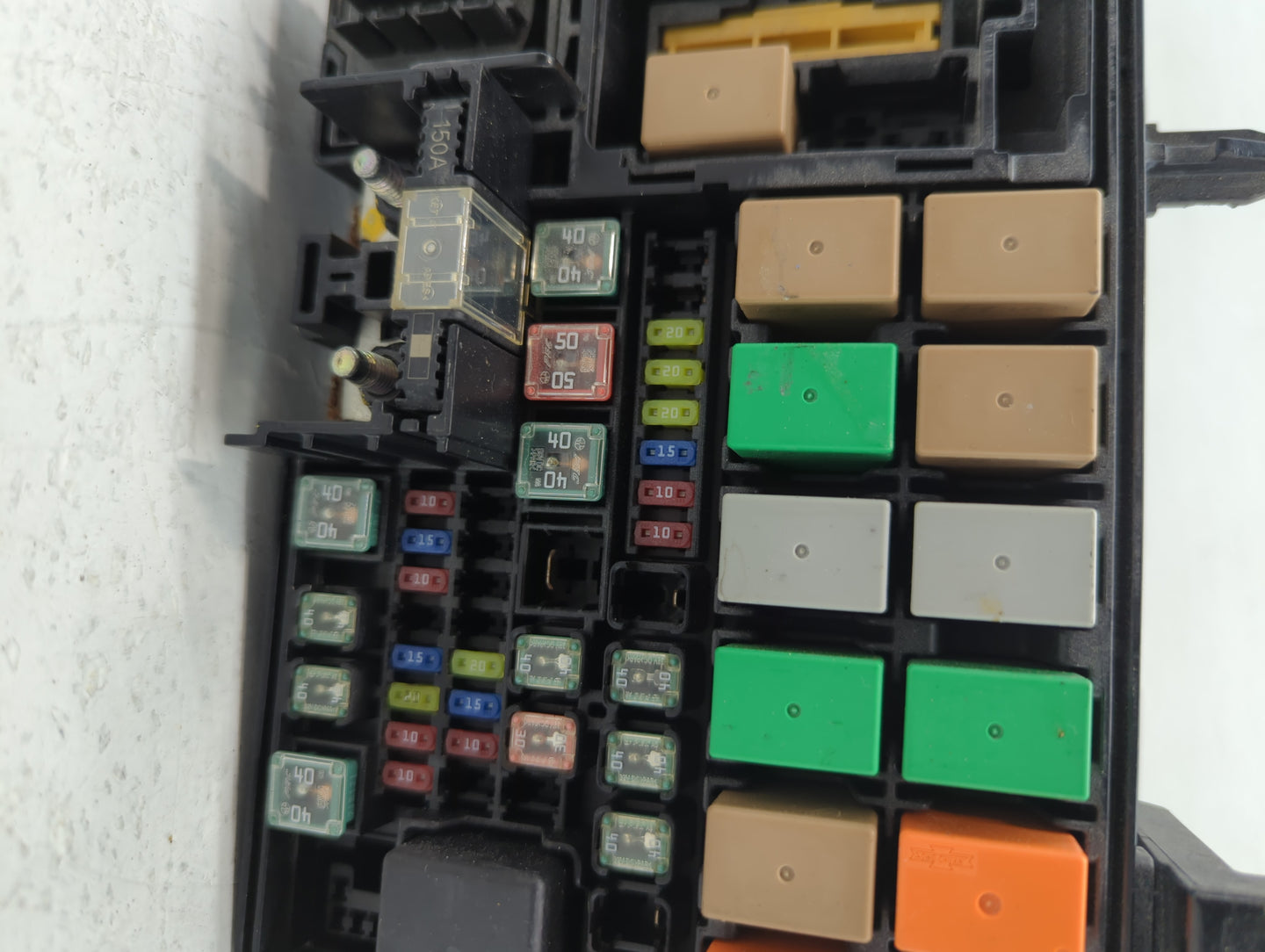 2018 Jeep Grand Cherokee Fusebox Fuse Box Panel Relay Module P/N:4223308099 M2514 2972, 91720-H9290-15 Fits OEM Used Auto Pa