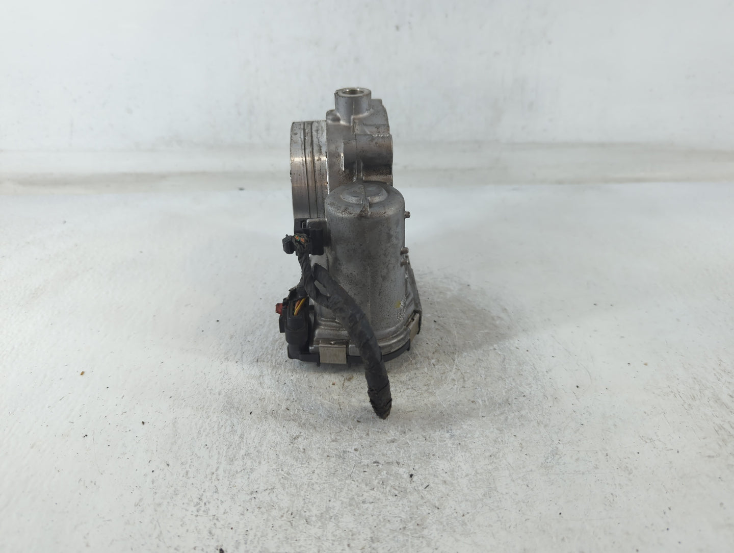 2011-2022 Jeep Grand Cherokee Throttle Body P/N:05184349AE 0 280 750 770 Fits OEM Used Auto Parts - Oemusedautoparts1.com