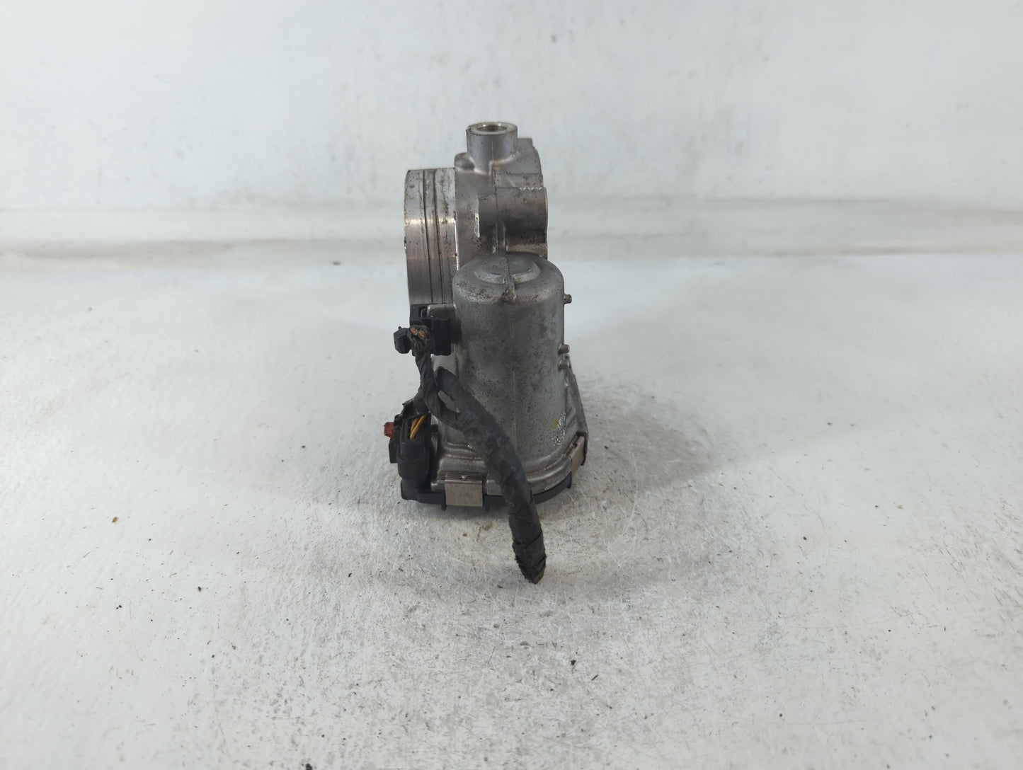 2011-2022 Jeep Grand Cherokee Throttle Body P/N:05184349AE 0 280 750 770 Fits OEM Used Auto Parts - Oemusedautoparts1.com
