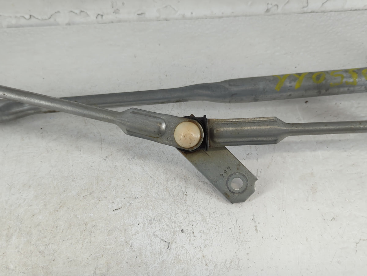 2018 Jeep Grand Cherokee WIPER TRANSMISSION - Oemusedautoparts1.com