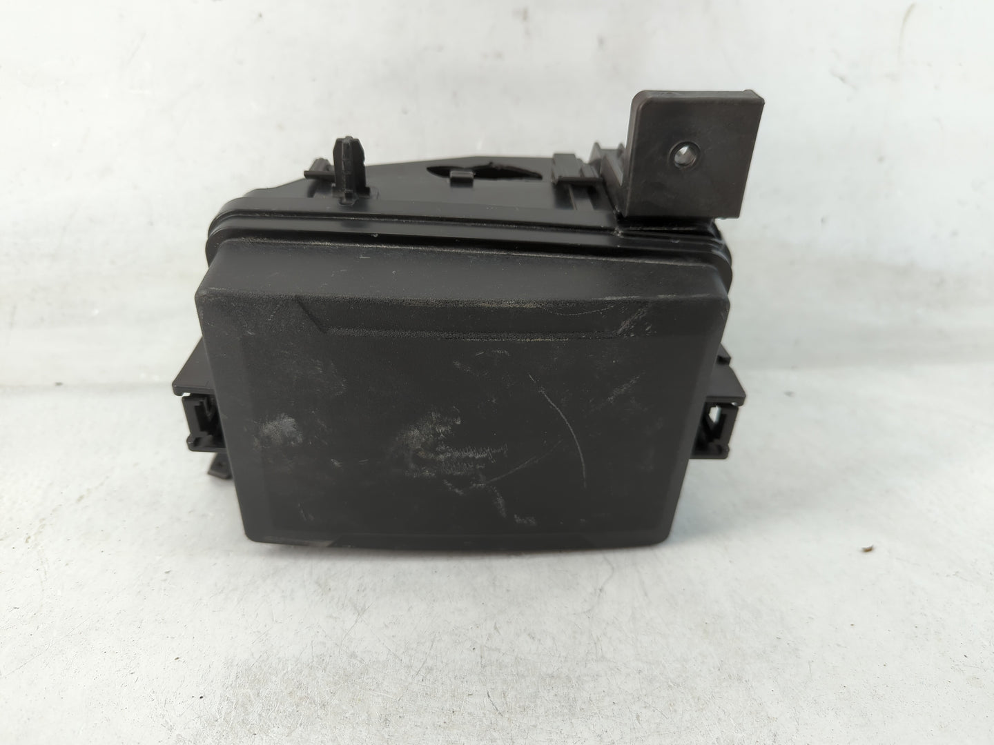 2016-2018 Jeep Grand Cherokee Fusebox Fuse Box Relay Module Tipm - Oemusedautoparts1.com