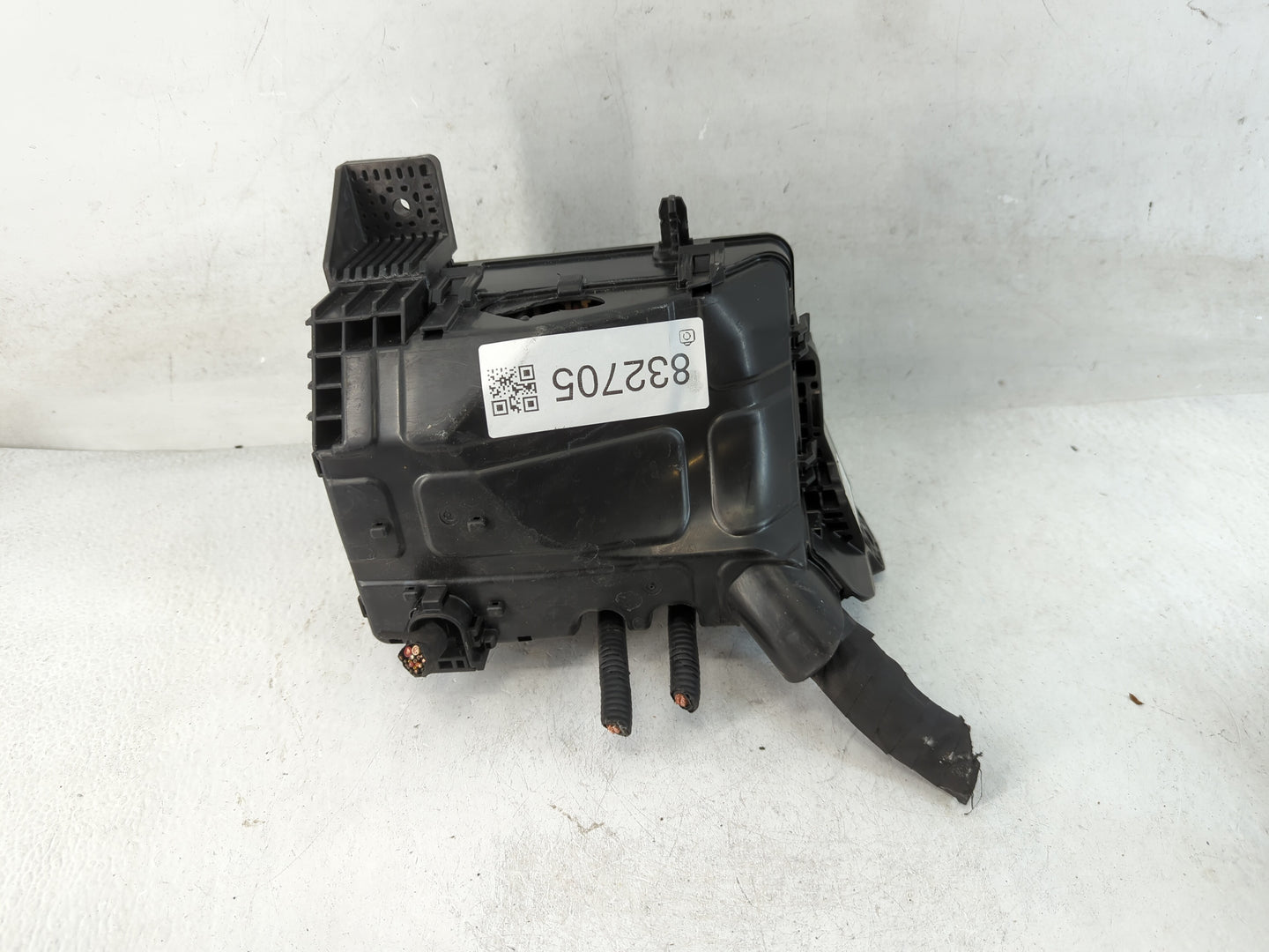 2016-2018 Jeep Grand Cherokee Fusebox Fuse Box Relay Module Tipm - Oemusedautoparts1.com