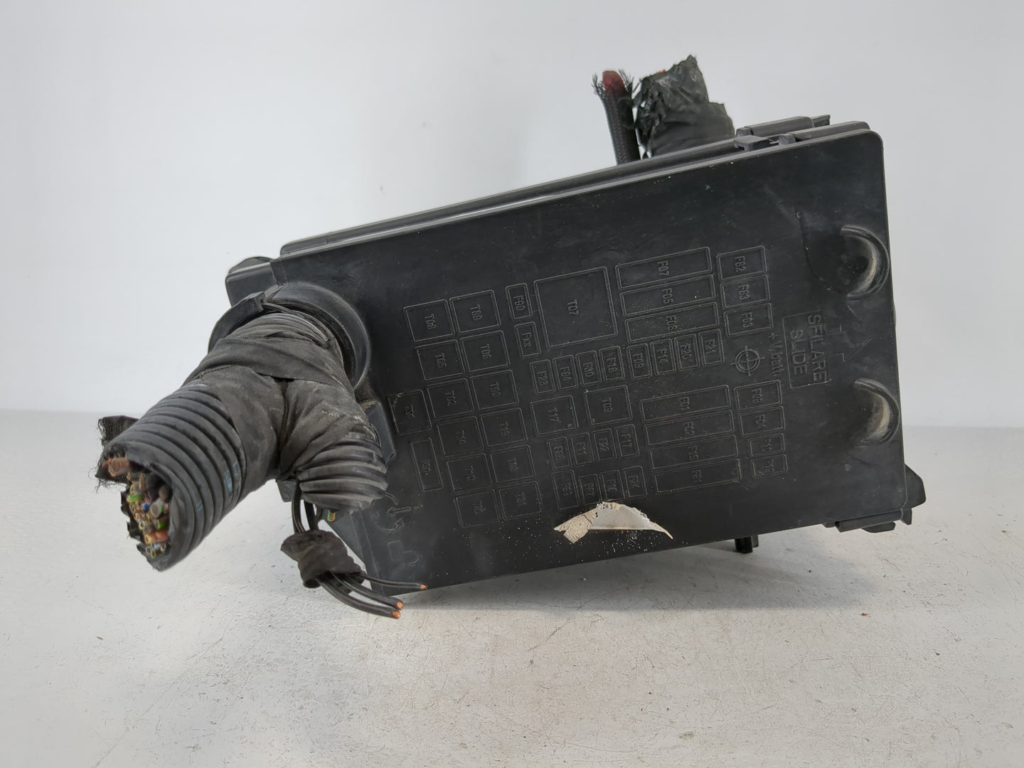 2015-2021 Jeep Renegade Fusebox Fuse Box Panel Relay Module P/N:52027004 Fits Fits 2015 2016 2017 2018 2019 2020 2021 OEM Us