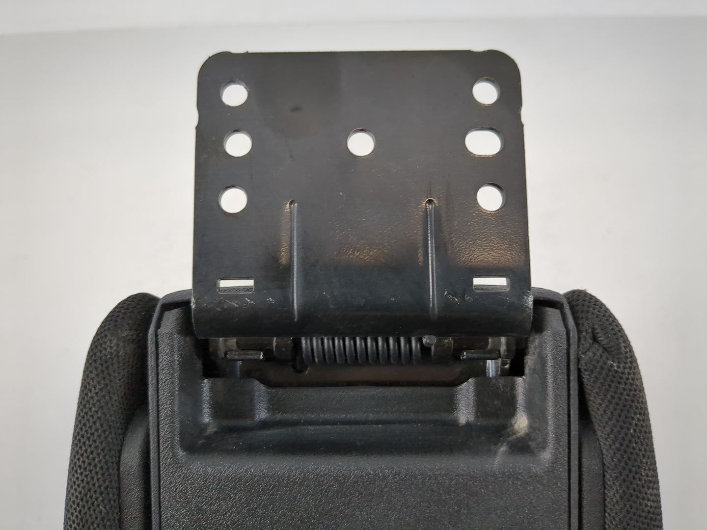 2018 Jeep Renegade Center Console Armrest Cover Lid Fits OEM Used Auto Parts - Oemusedautoparts1.com