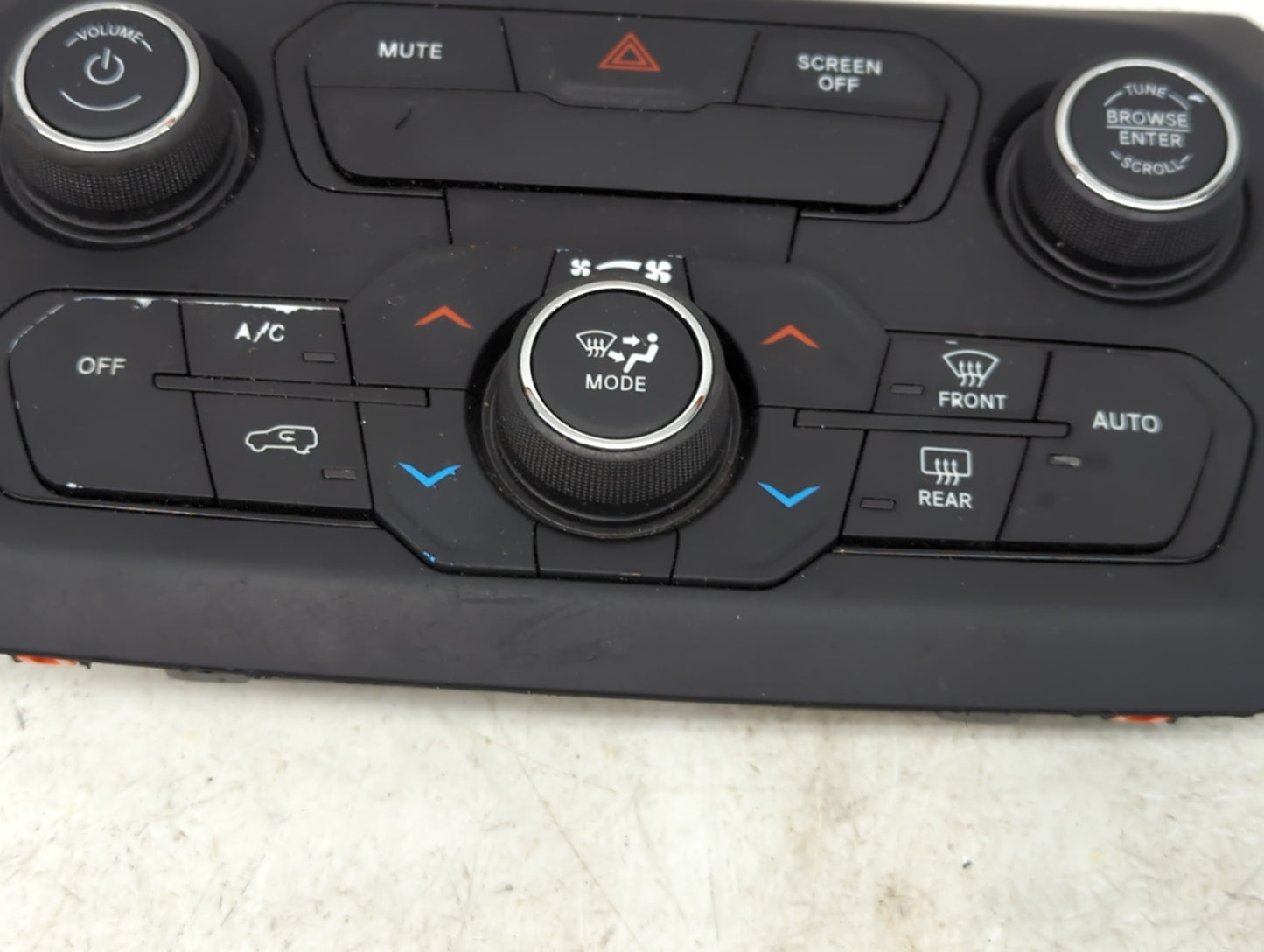 2018-2020 Jeep Renegade Climate Control Module Temperature AC/Heater Replacement P/N:07356660410 Fits Fits 2018 2019 2020 OE