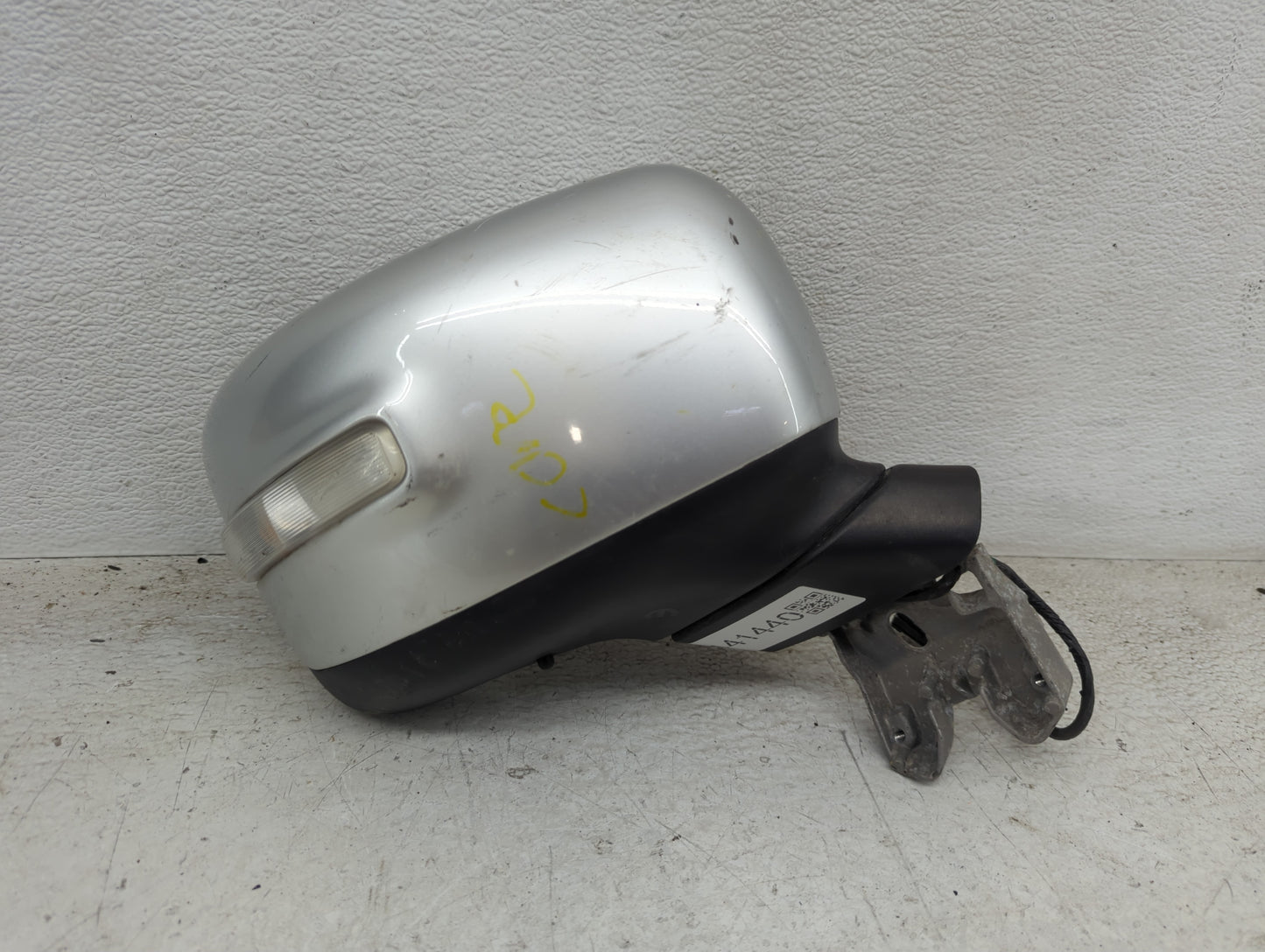 2015-2021 Jeep Renegade Passenger Side View Mirror - Right Door Mirror OEM Used - Oemusedautoparts1.com