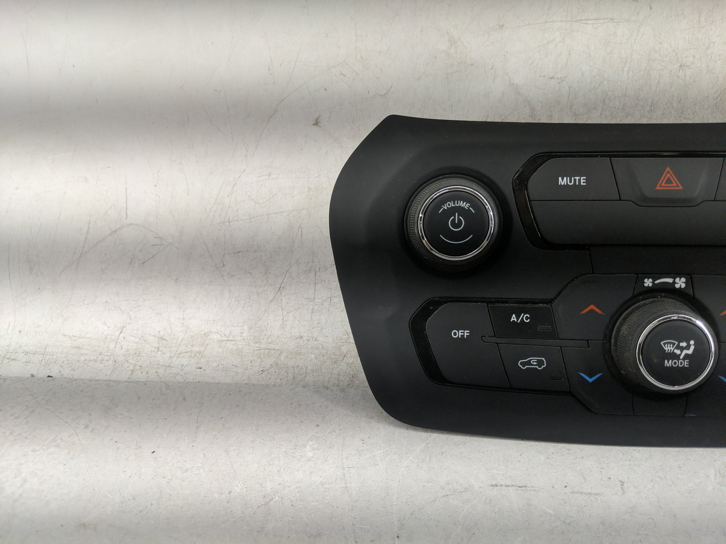 2018-2020 Jeep Renegade Climate Control Module Temperature AC/Heater Replacement P/N:07356660410 4000244D Fits Fits 2018 201