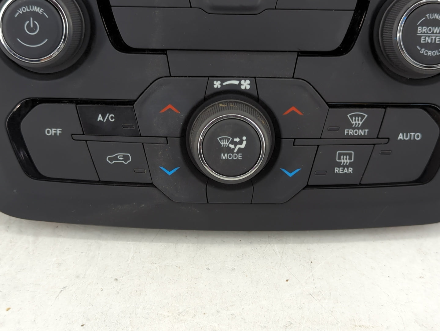 2018-2020 Jeep Renegade Climate Control Module Temperature AC/Heater Replacement P/N:07356660410 4000244D Fits Fits 2018 201