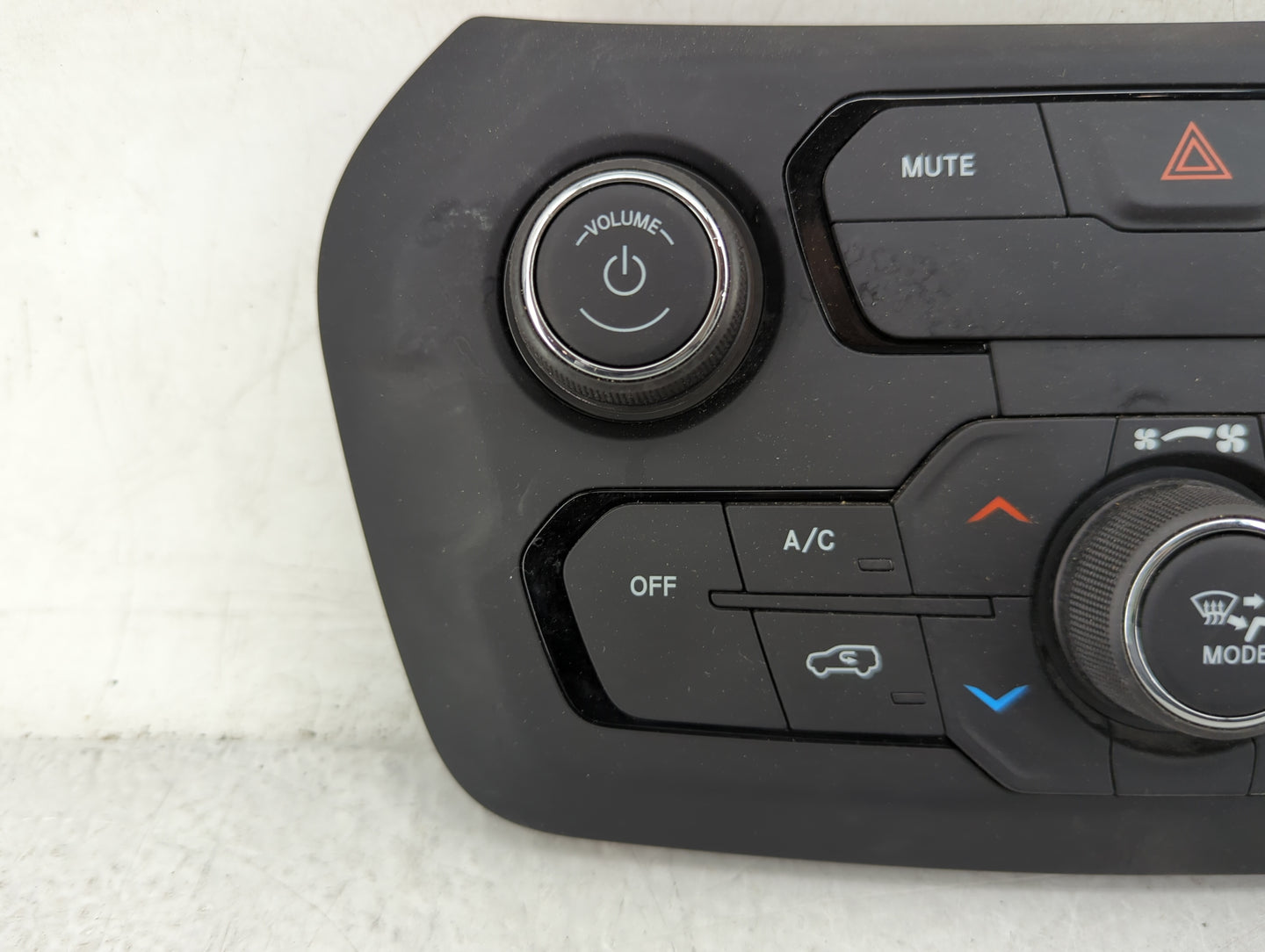 2018-2020 Jeep Renegade Climate Control Module Temperature AC/Heater Replacement P/N:07356941380 4000244D Fits Fits 2018 201