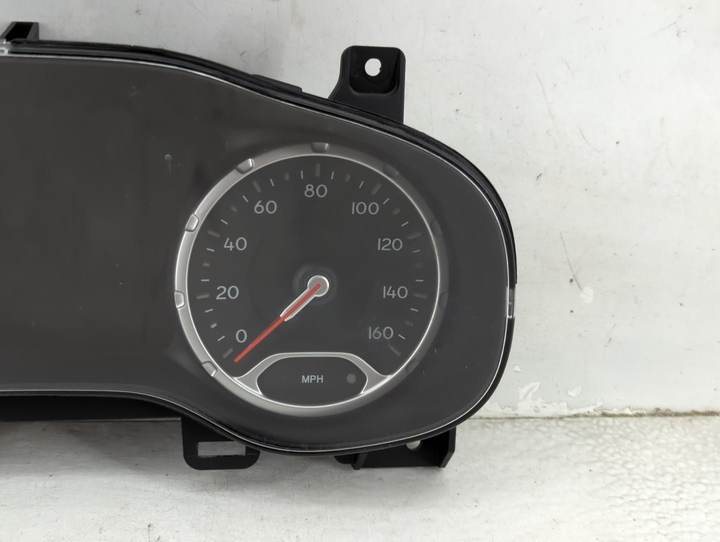 2018 Jeep Renegade Instrument Cluster Speedometer Gauges P/N:735686176 735686242 Miles: Fits OEM Used Auto Parts - Oemusedau