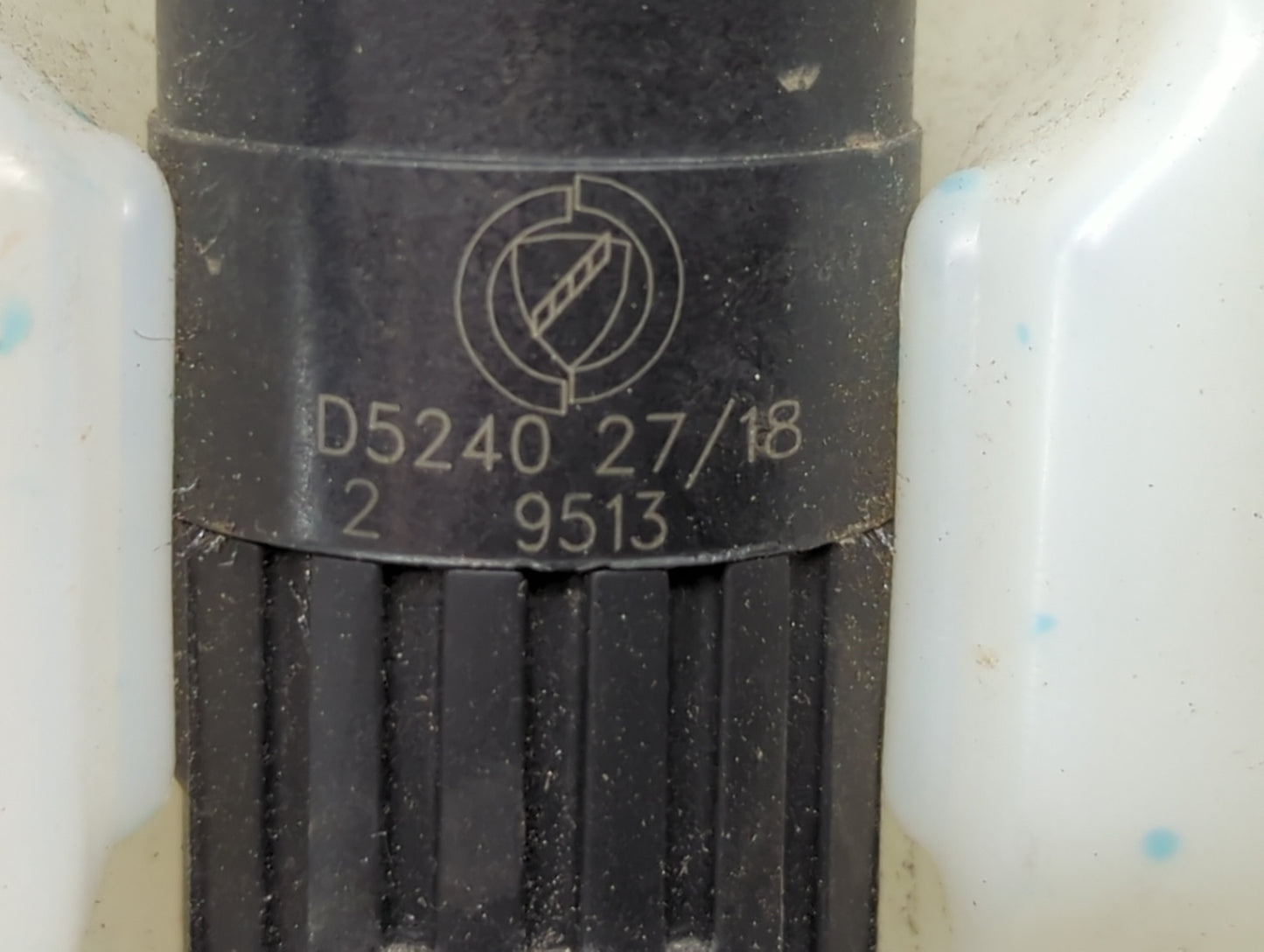 2015-2018 Jeep Renegade Windshield Washer Fluid Reservoir Bottle Oem 1473995 - Oemusedautoparts1.com
