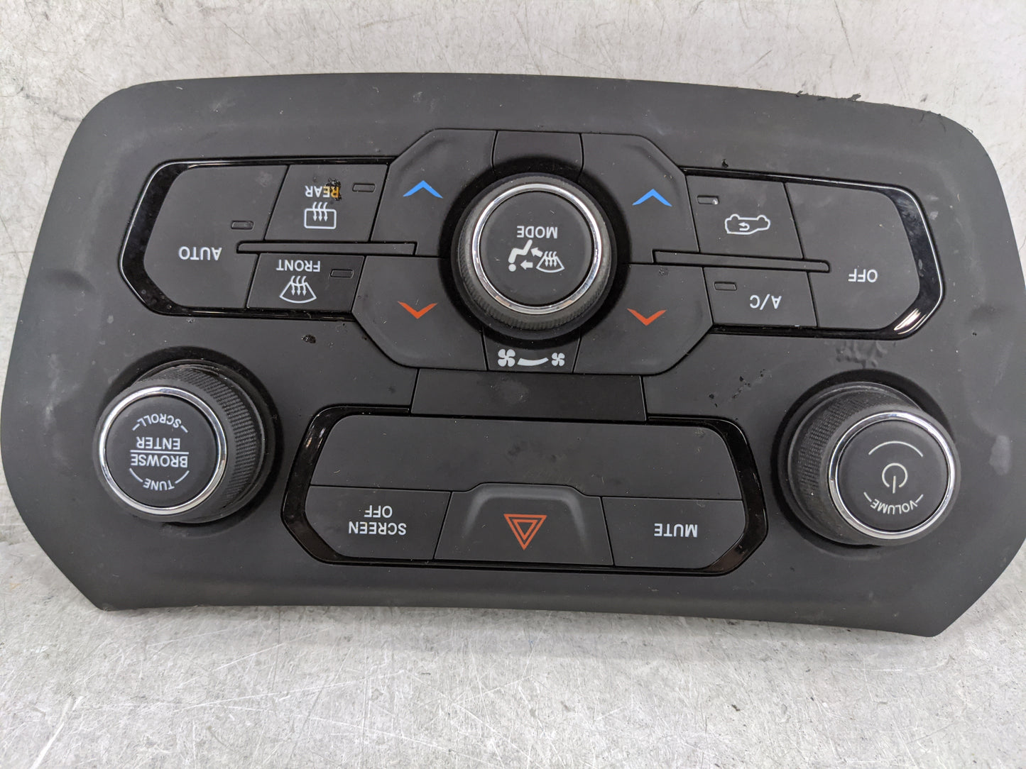 2018-2020 Jeep Renegade Climate Control Module Temperature AC/Heater Replacement P/N:07356941380 4000244D Fits Fits 2018 201