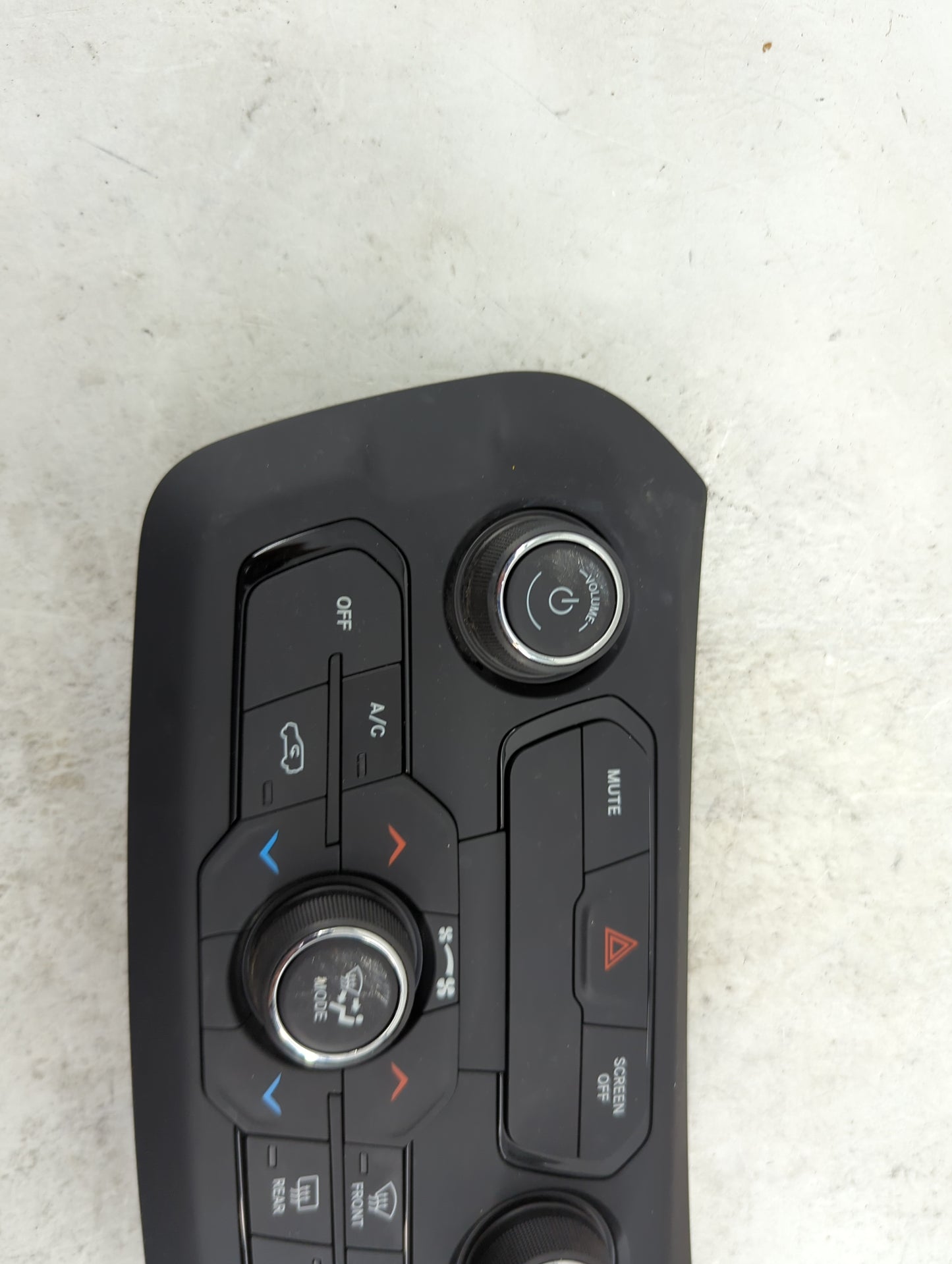 2018-2020 Jeep Renegade Climate Control Module Temperature AC/Heater Replacement P/N:07356660410 Fits Fits 2018 2019 2020 OE