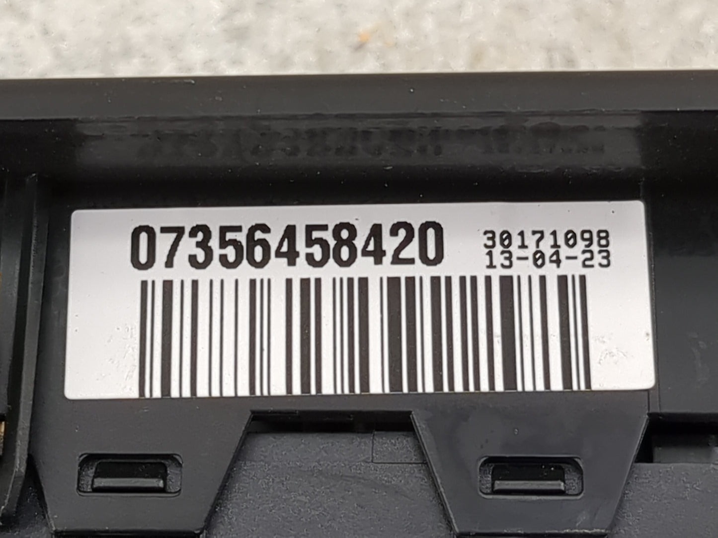2015-2022 Jeep Renegade Master Power Window Switch Replacement Driver Side Left P/N:07356458420 30171098 Fits OEM Used Auto 