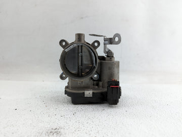 2015-2018 Jeep Renegade Throttle Body P/N:04891970AC 04891970AB Fits Fits 2014 2015 2016 2017 2018 OEM Used Auto Parts - Oem