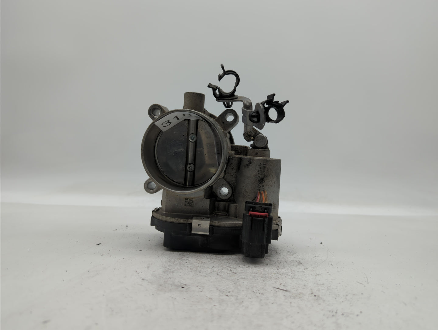 2015-2018 Jeep Renegade Throttle Body P/N:04891970AC 04891970AB Fits Fits 2014 2015 2016 2017 2018 OEM Used Auto Parts - Oem