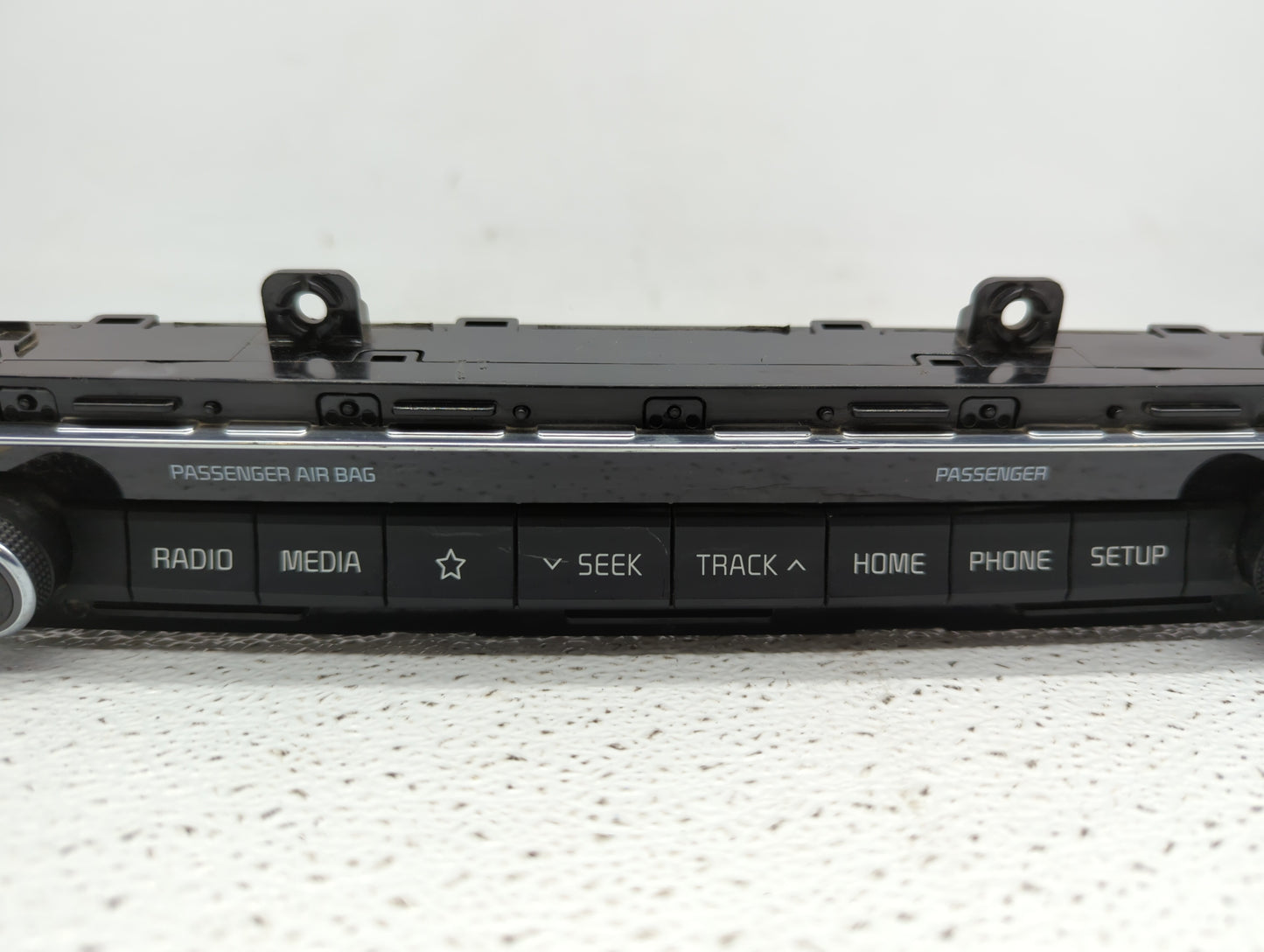 2018 Jeep Renegade Radio AM FM Cd Player Receiver Replacement P/N:96540A8180 4000244D, 07356941380 Fits Fits 2017 2019 OEM U