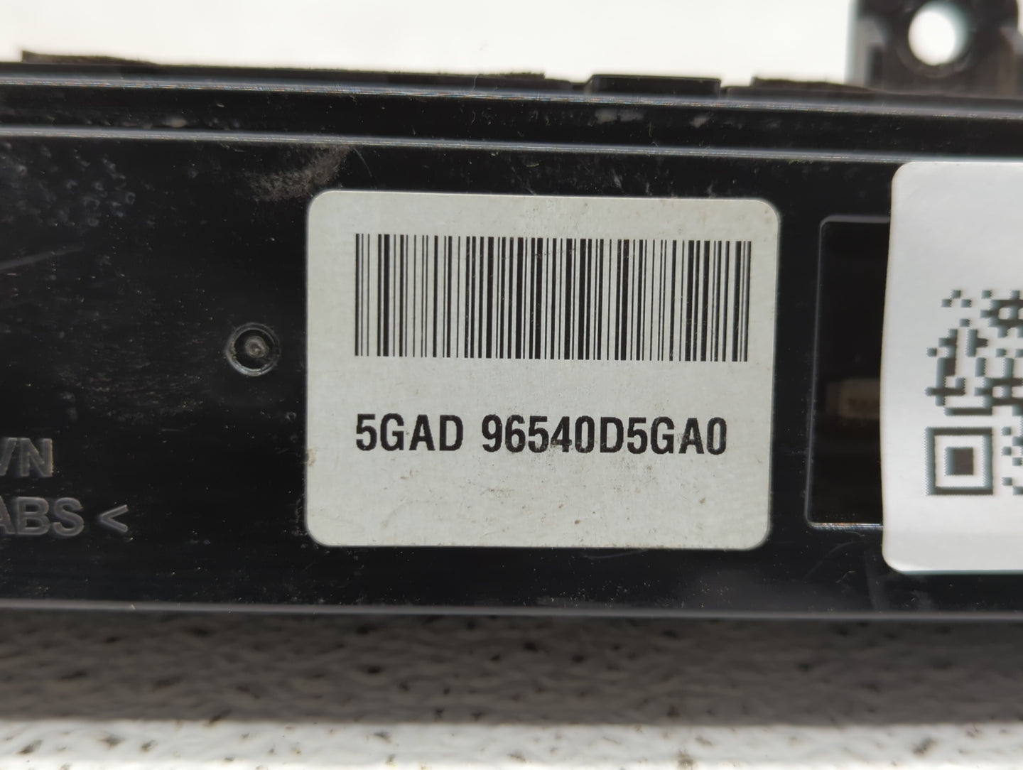 2018 Jeep Renegade Radio AM FM Cd Player Receiver Replacement P/N:96540A8180 4000244D, 07356941380 Fits Fits 2017 2019 OEM U
